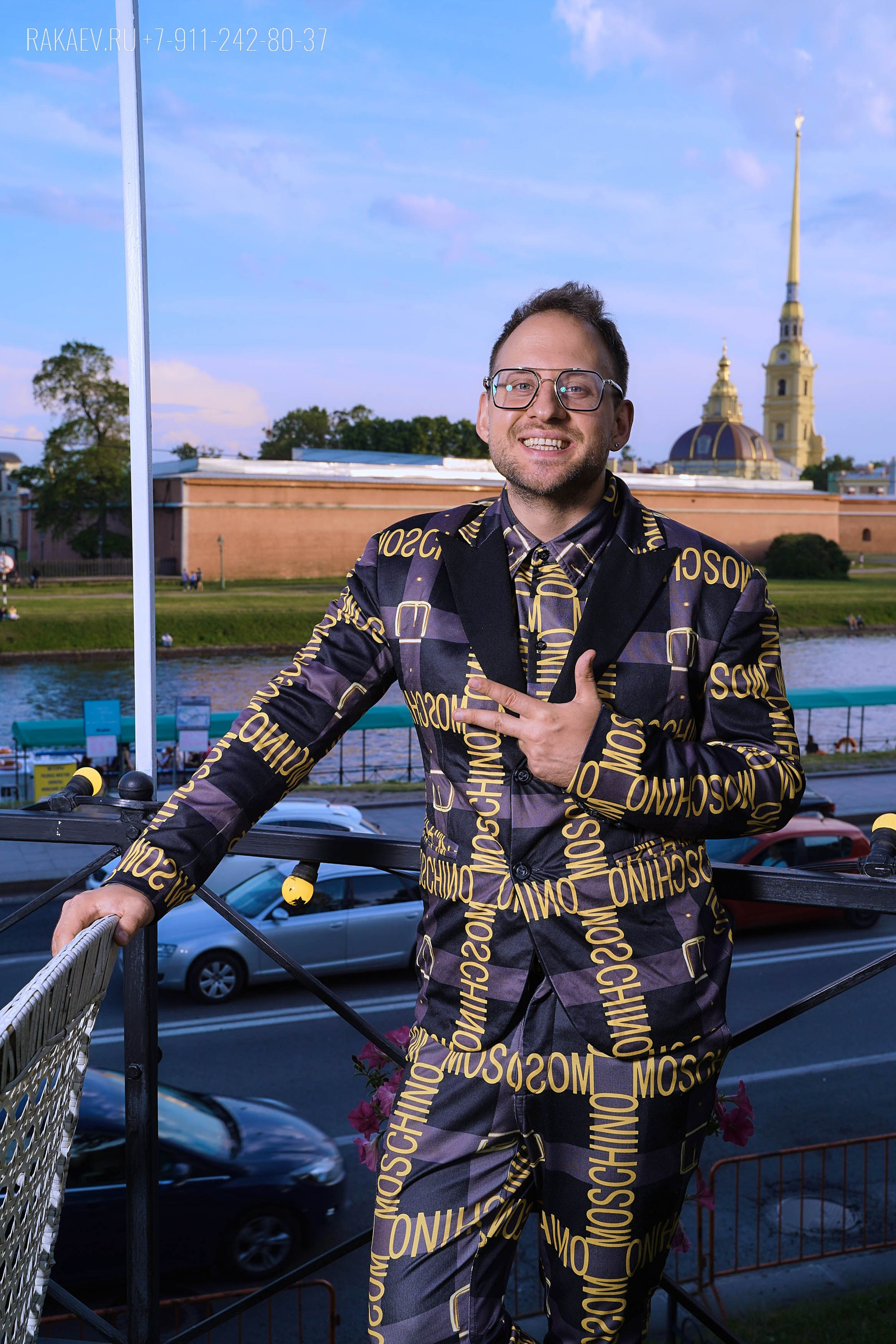 ПРАЗДНИК-ПРОГУЛКА-ВЫПУСКНОЙ. Артем Ракаев — фотограф и видеомейкер из Санкт-Петербурга