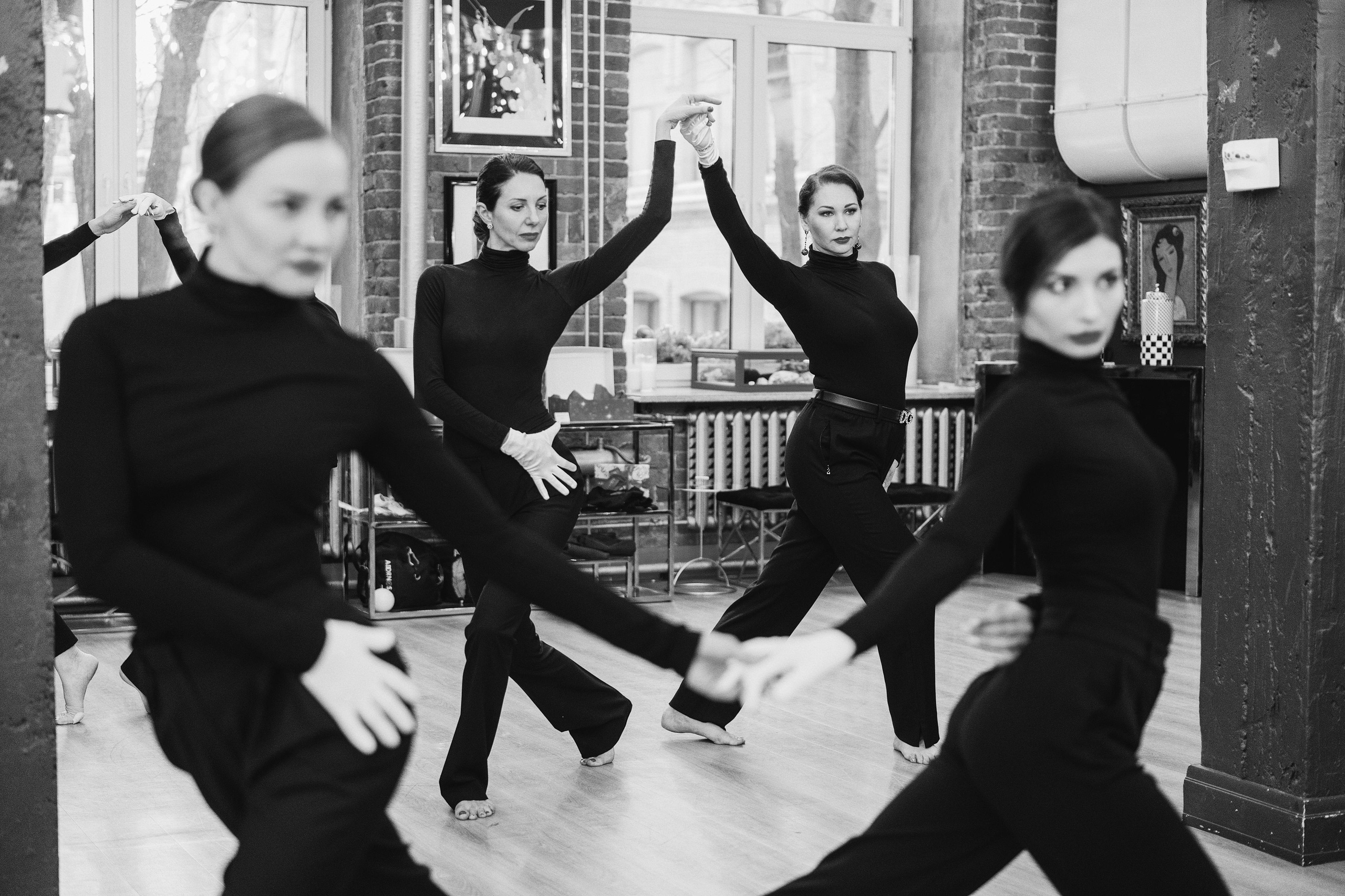 Adornos. ZAGLADIN Bureau