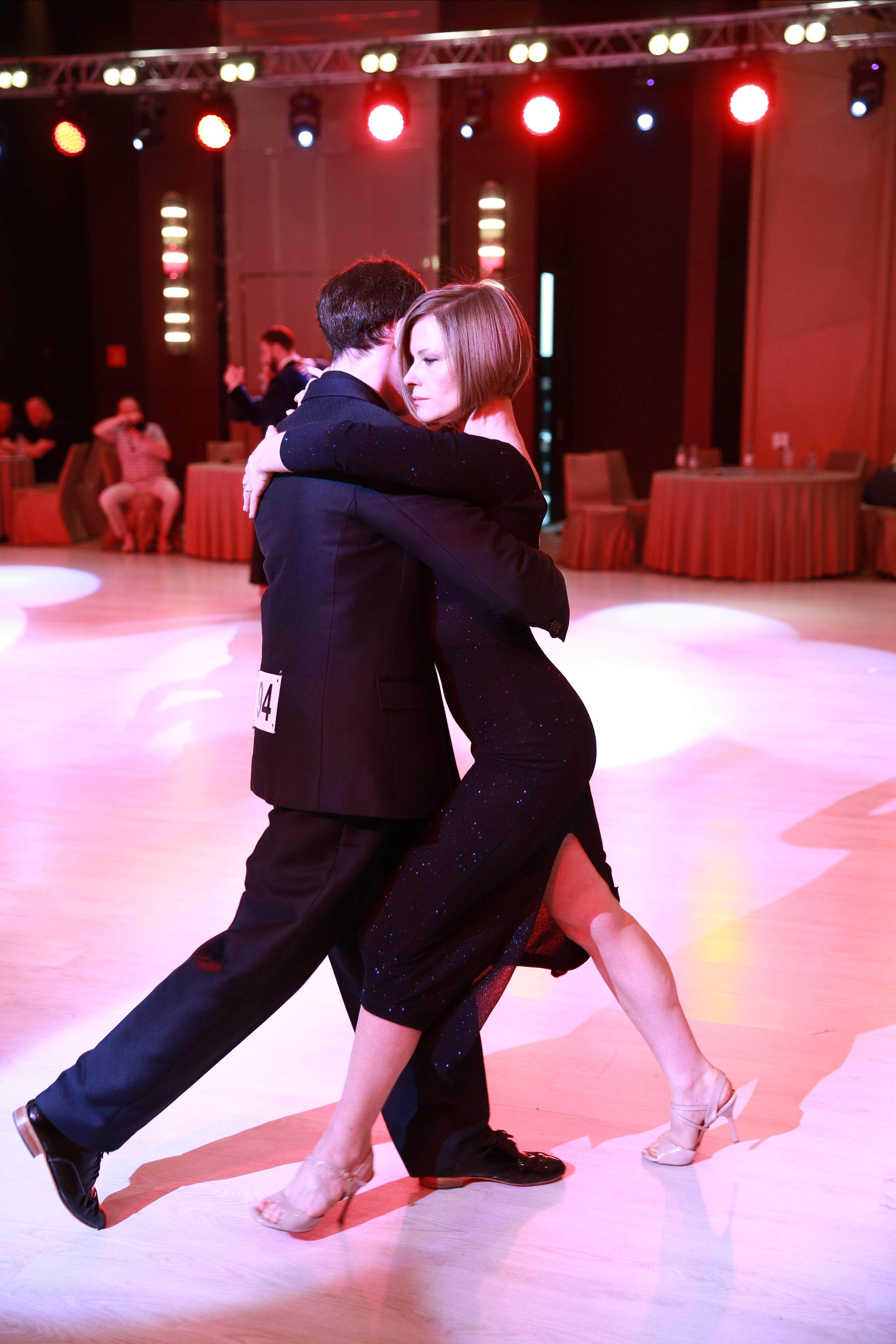 Dance Cup by Hyatt. ZAGLADIN Bureau