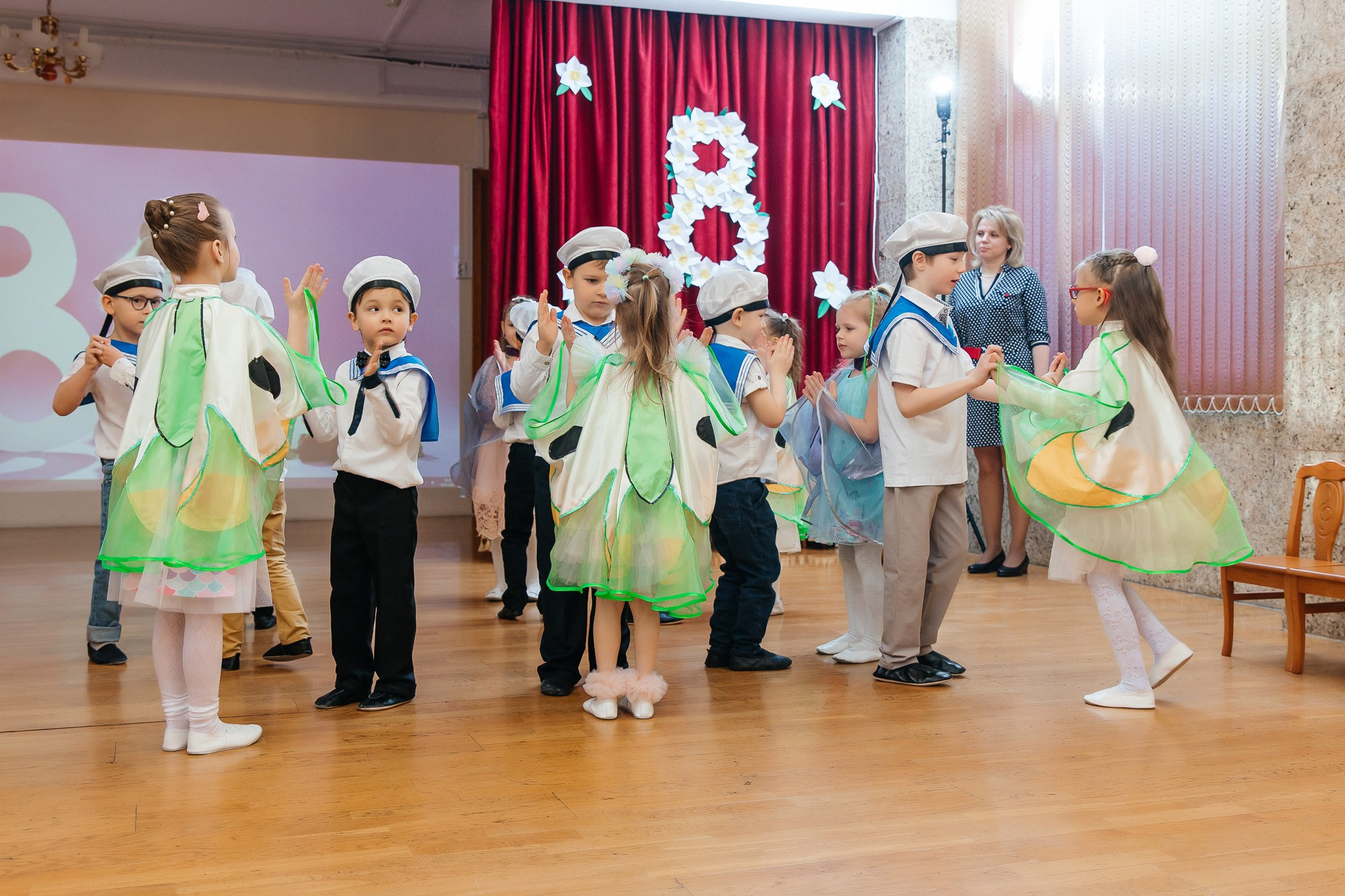 Детский сад № 93 — Утренник (10.03.2023). Свадебный и семейный фотограф Крамар Наталья