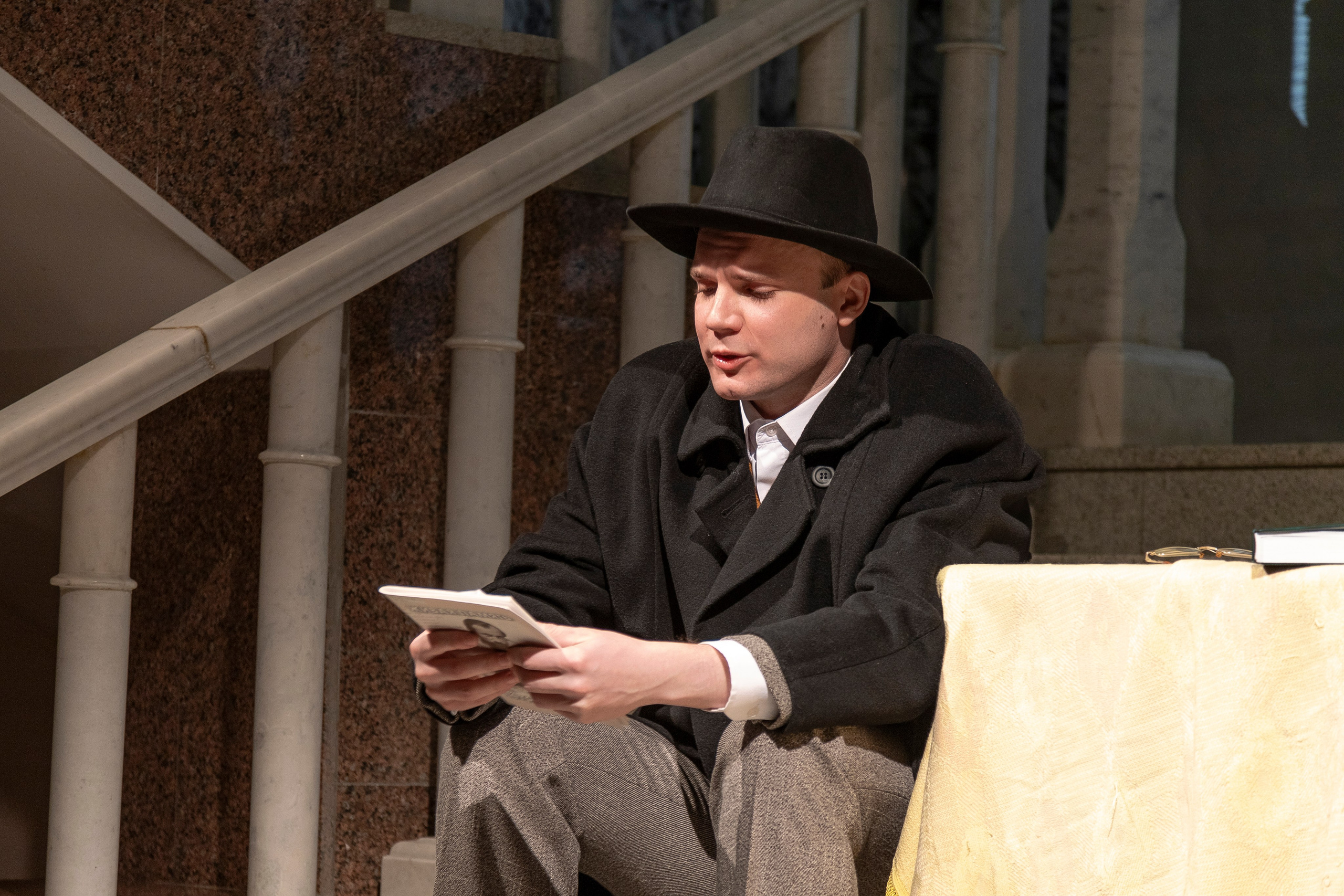 Вечер поэзии. Семейный фотограф в Сургуте Тимершина Мария