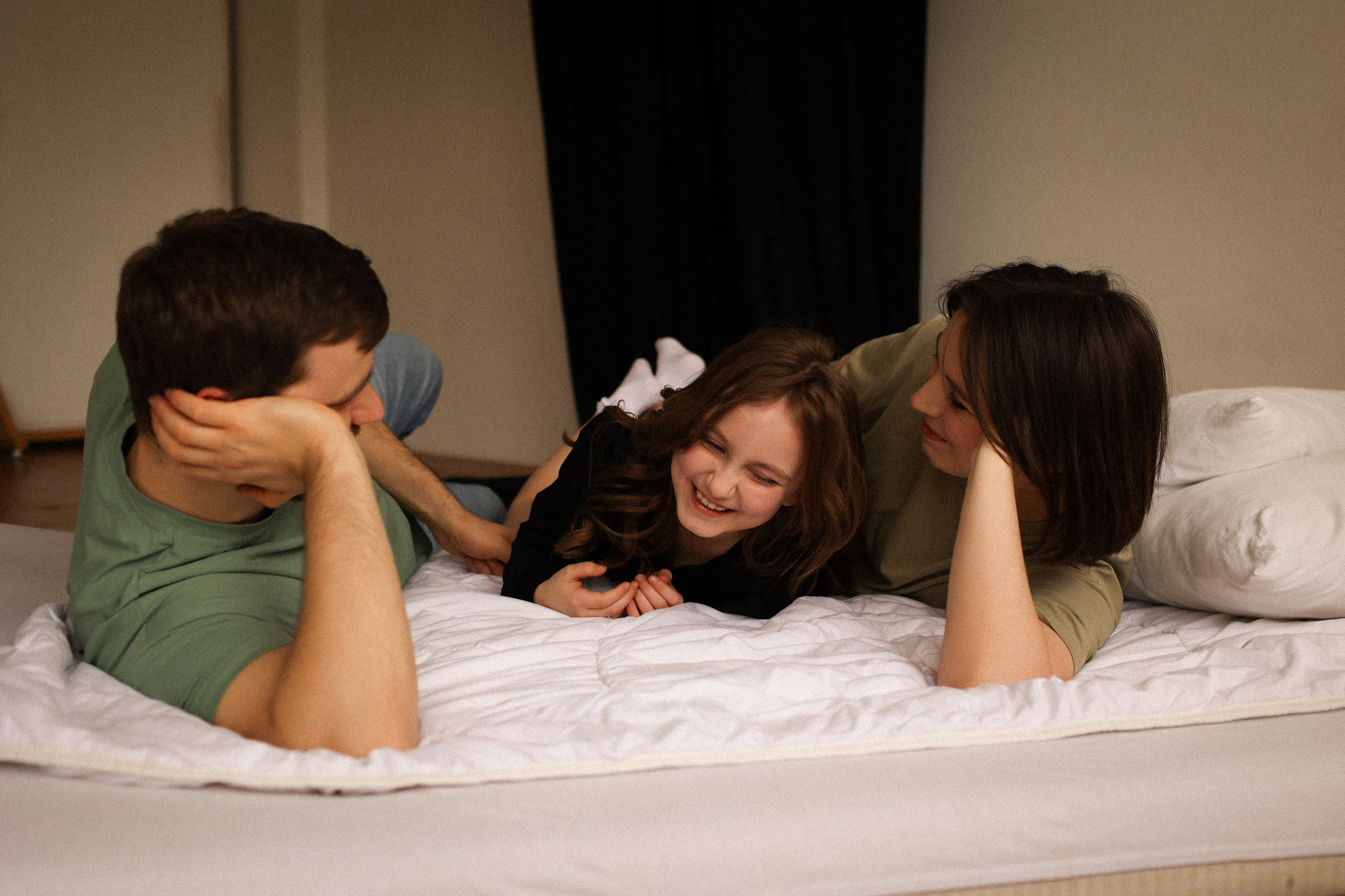 Семейная фотосессия Фотосессия в Москве Семейная фотосессия в студии. Фотограф Владимир Москва