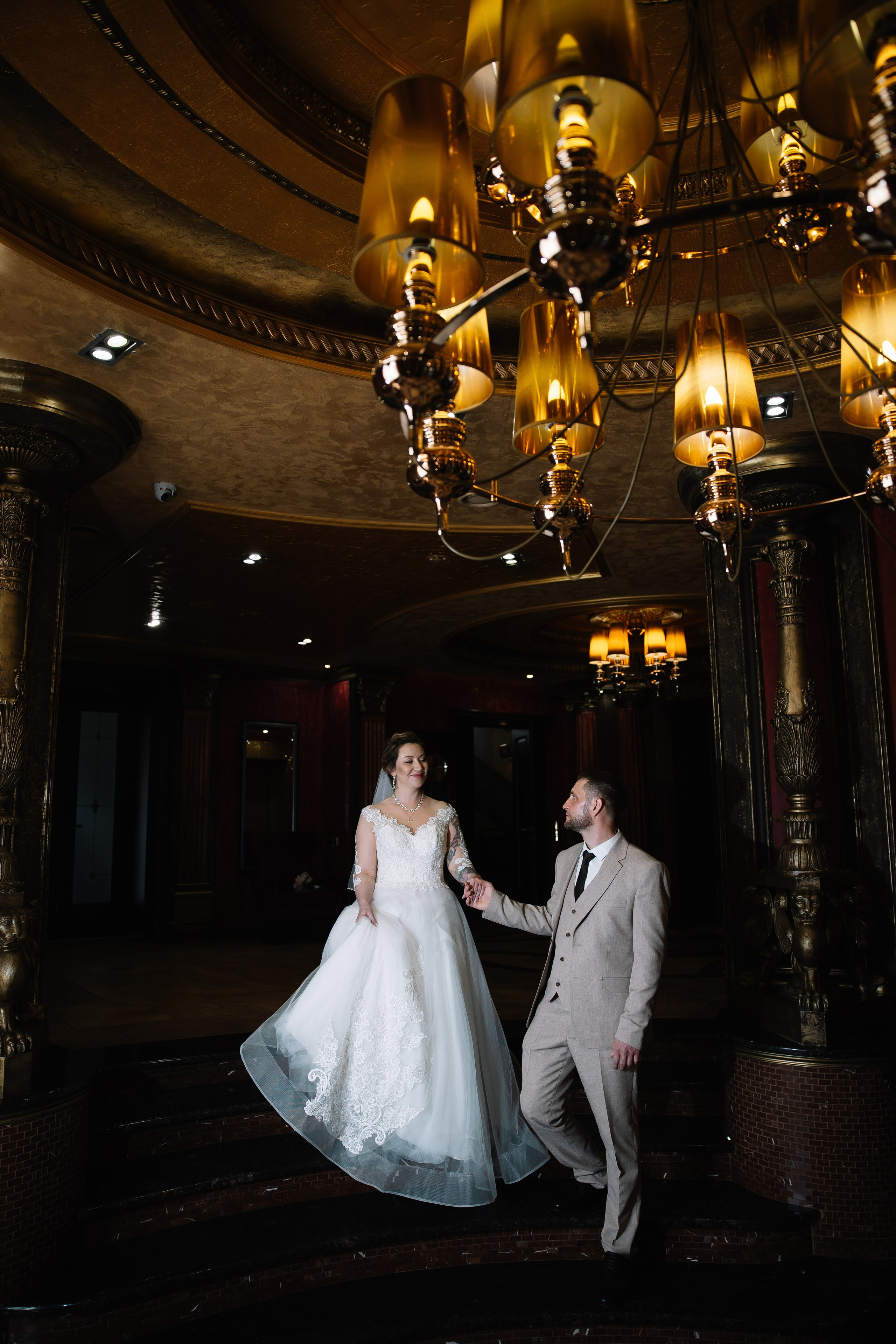 Виталий и Юлия. Свадебный фотограф и видеограф в Омске — Виталий и Алёна Орлянд