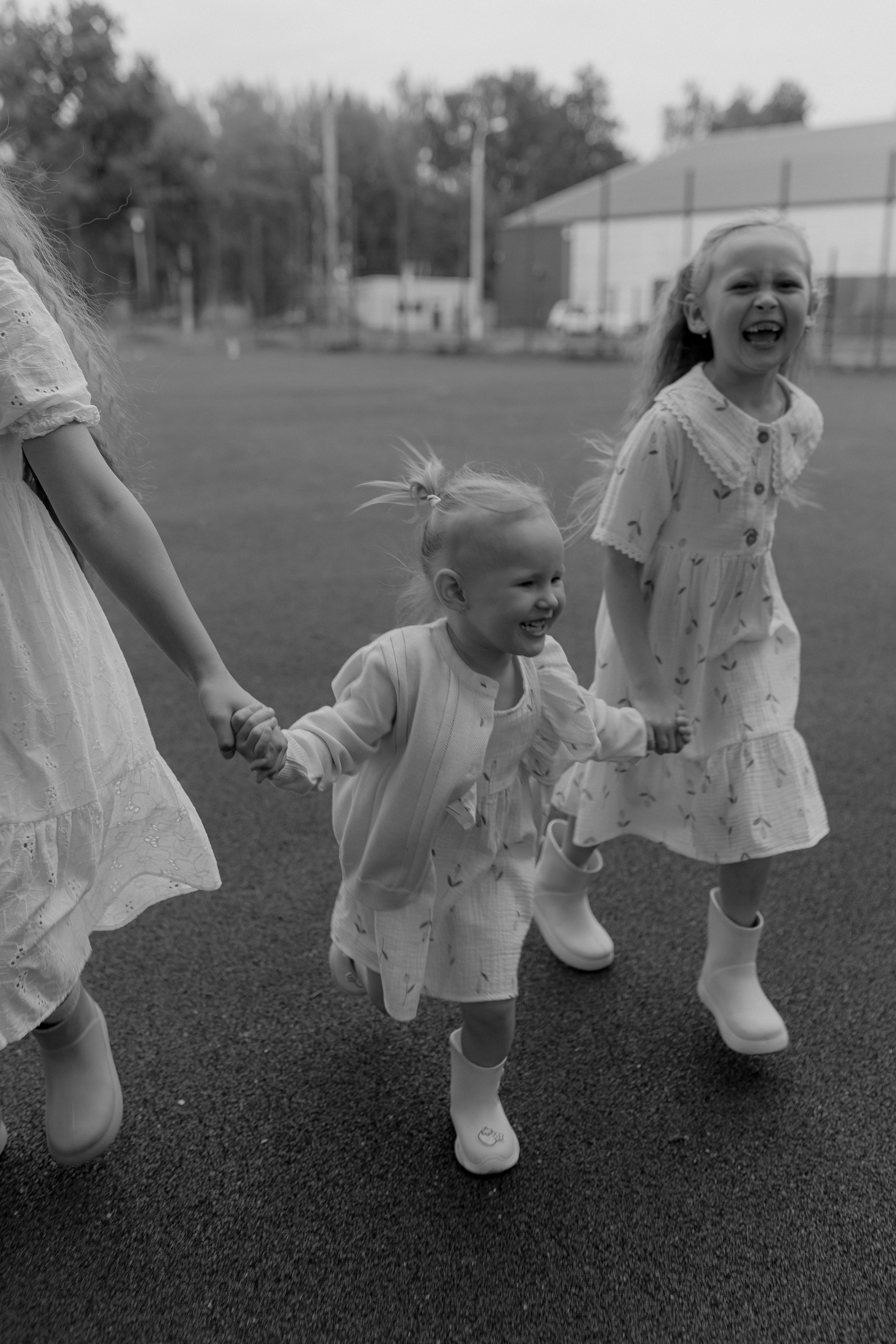 Мама Алина, Маша, Дина и Анечка. Фотограф Татьяна Семенова