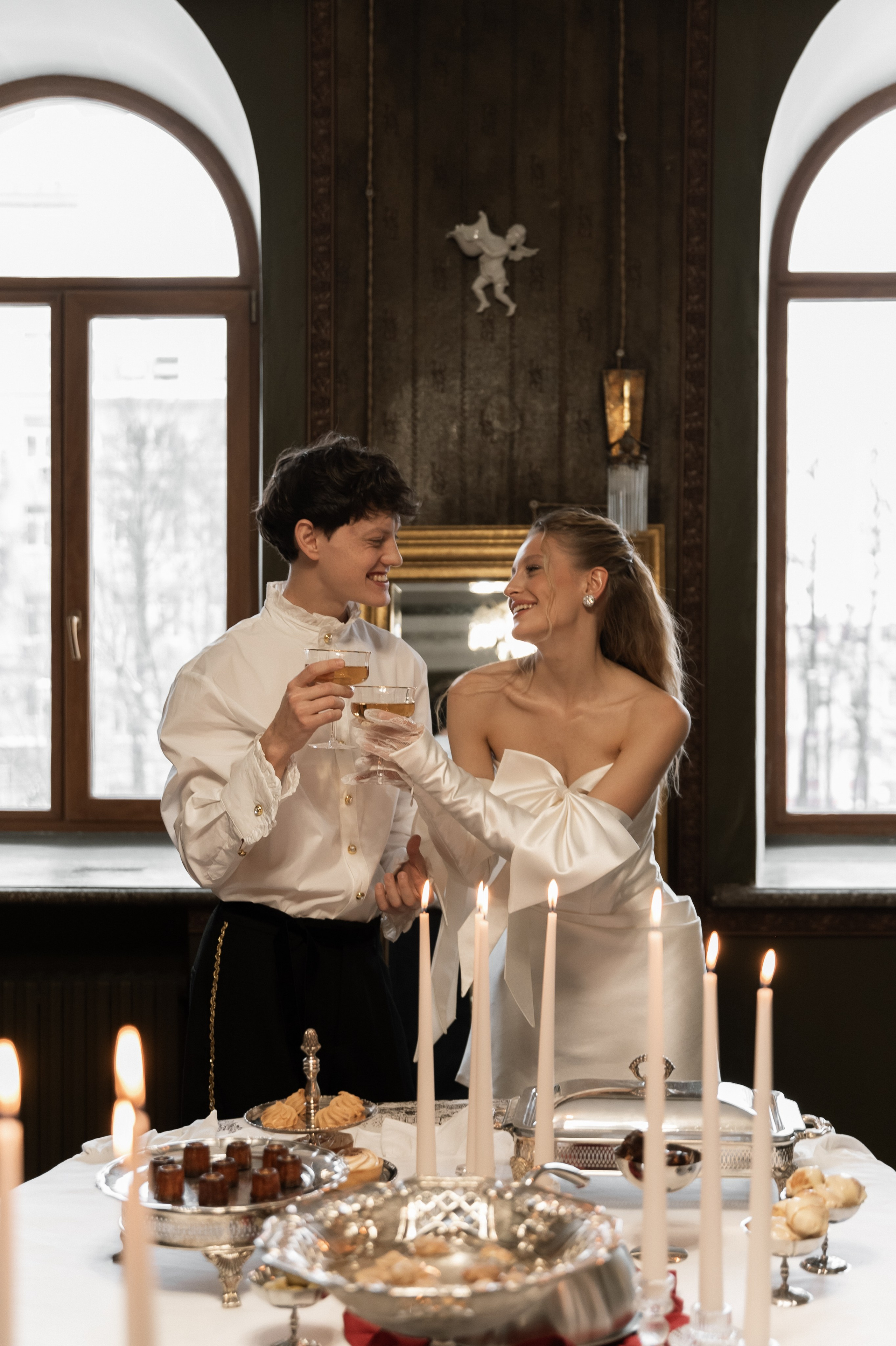 Свадебная съемка в исторической квартире на Чистых прудах. Ярослава Ерина — свадебный фотограф в Москве