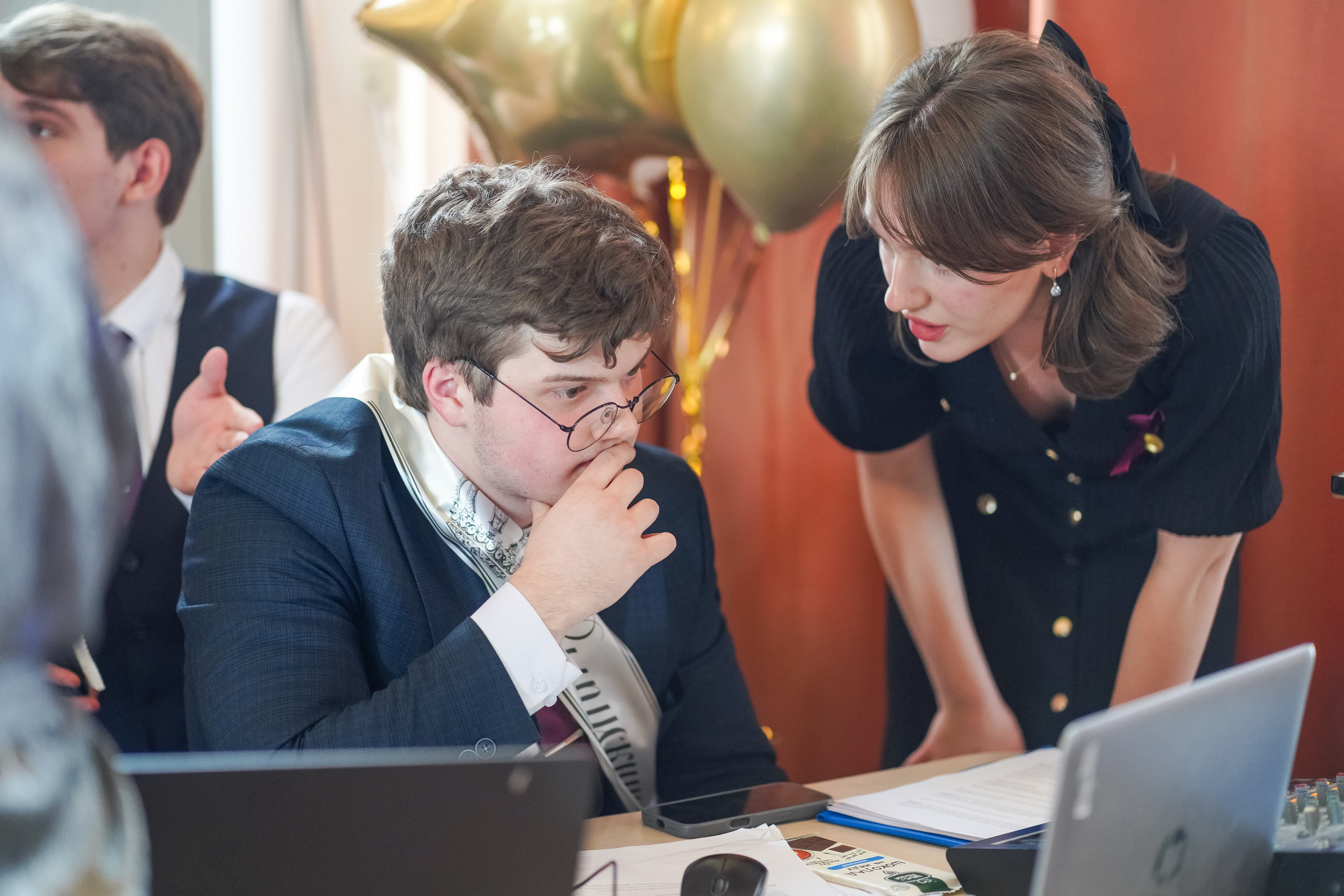 Выпускной 11 класс. Школьные альбомы и альбомы для детского сада. Юлия Осипова. Москва