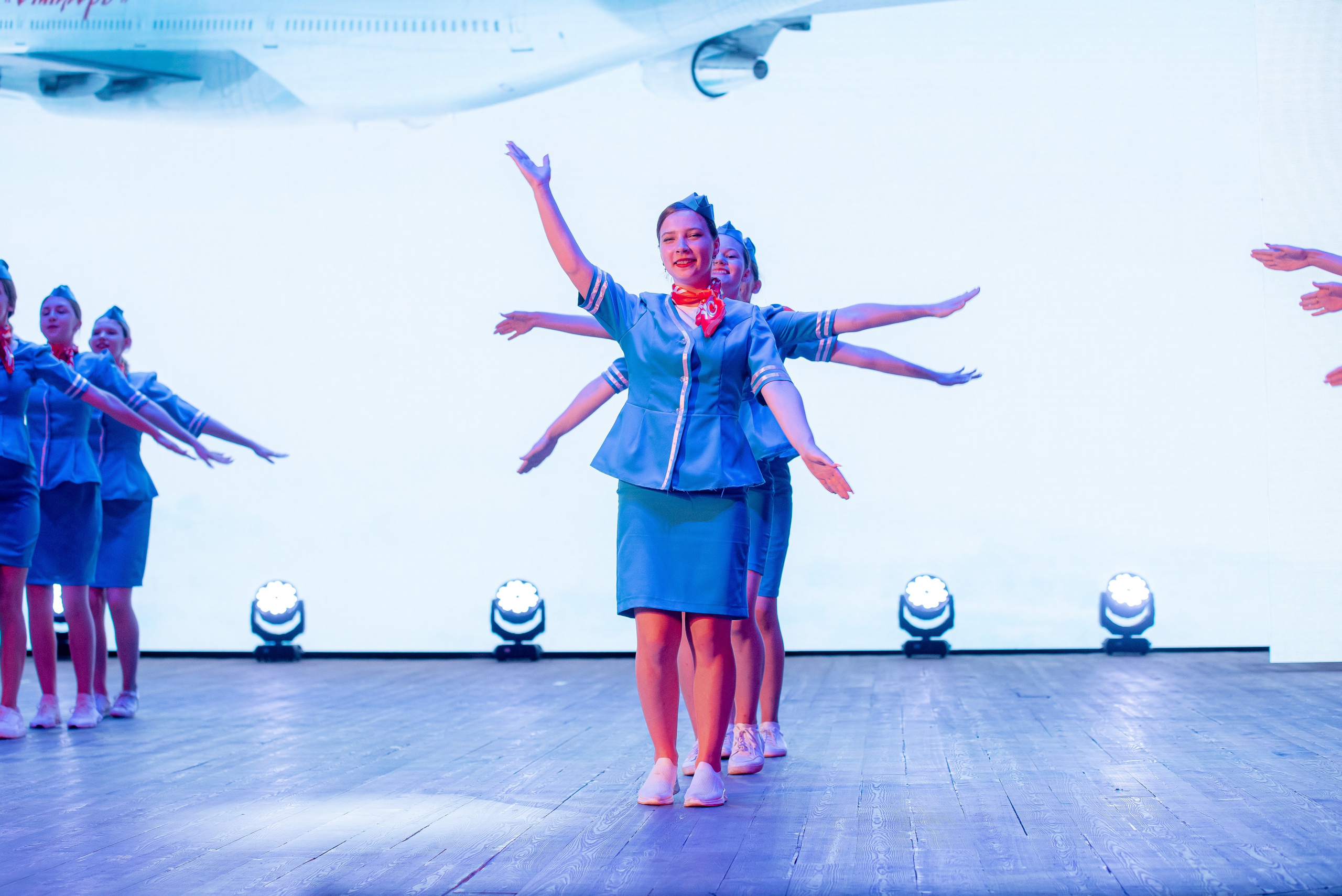 30 Школа. Вручение и Банкет. ДК Юбилейный и Банхоф. Фотограф в Волгограде и Волжском Александр Горбань