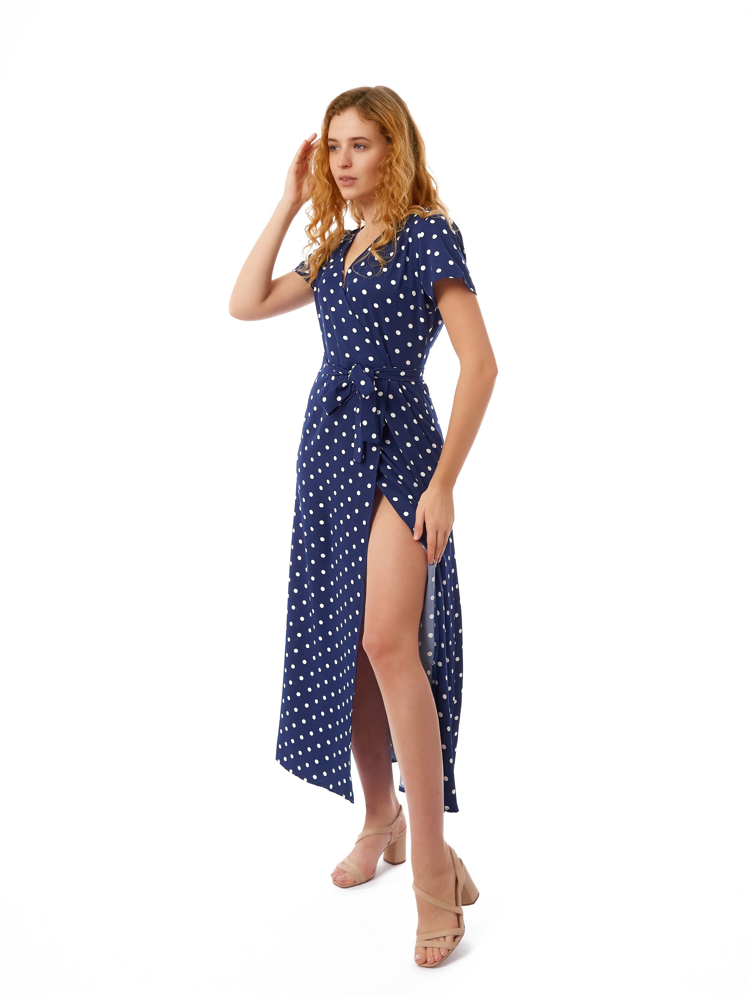 Платье в горошек. Главная