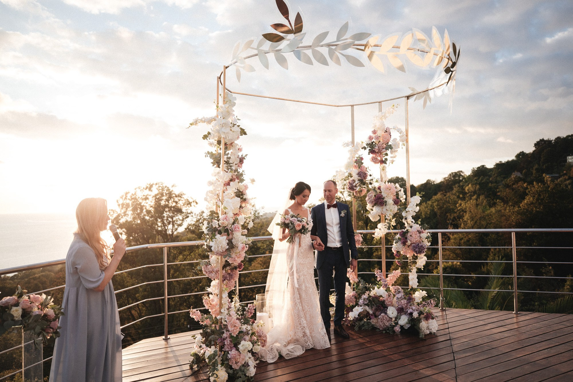 Свадебная фотосессия на вилле в Сочи. Свадебный, репортажный фотограф Дмитрий Макарченко