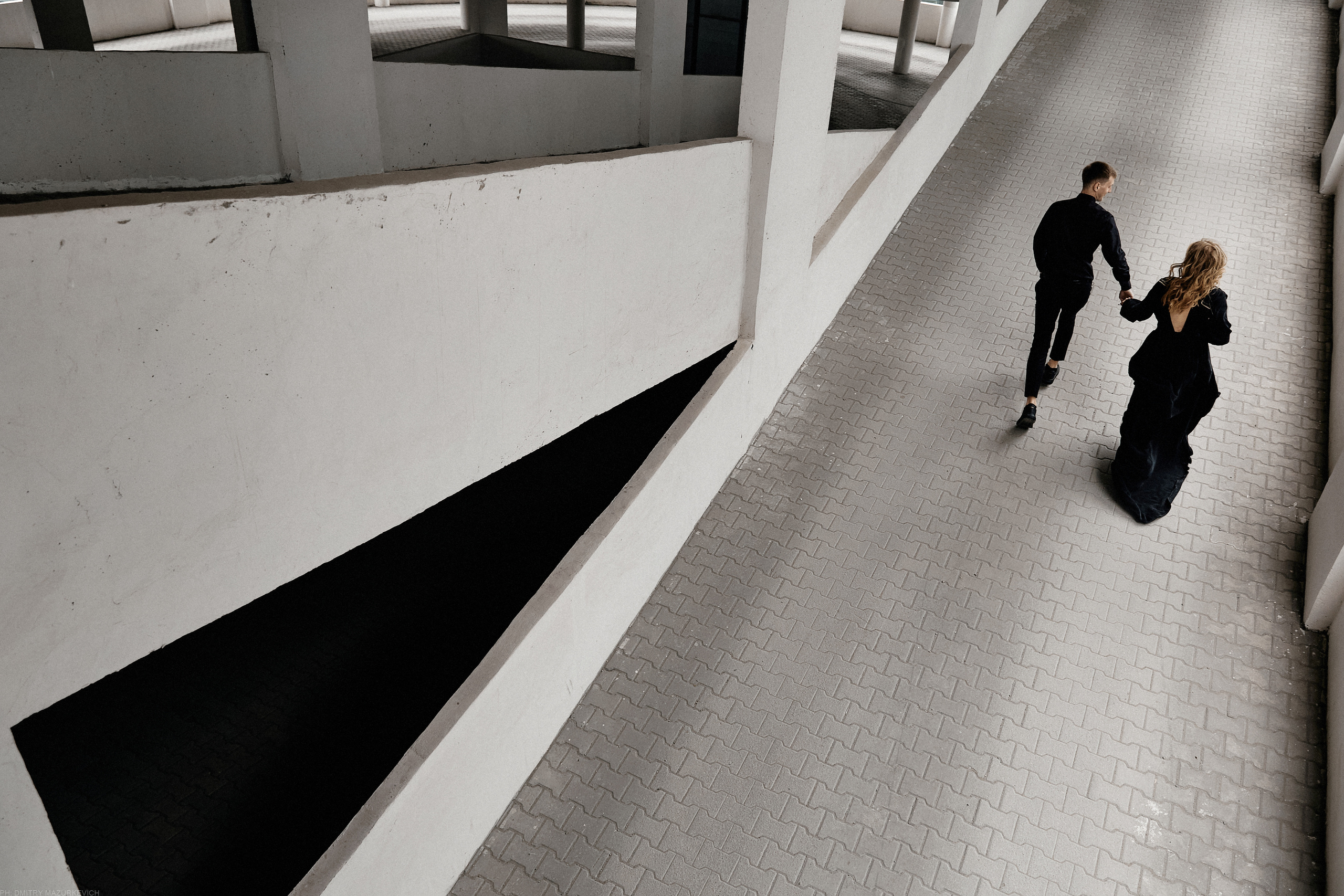 TOTAL BLACK. Дмитрий Мазуркевич: Профессиональный Репортажный Фотограф