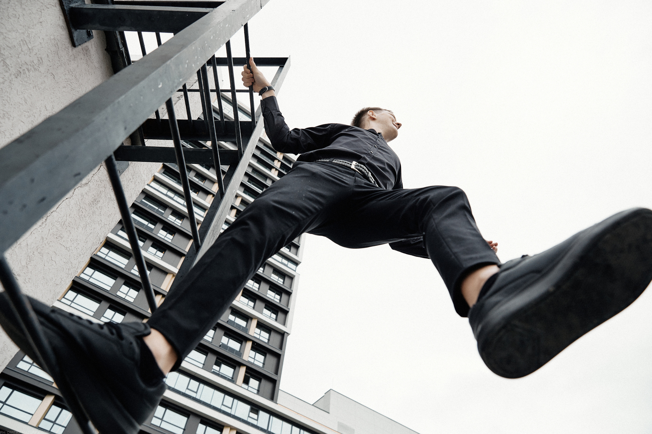 TOTAL BLACK. Дмитрий Мазуркевич: Профессиональный Репортажный Фотограф