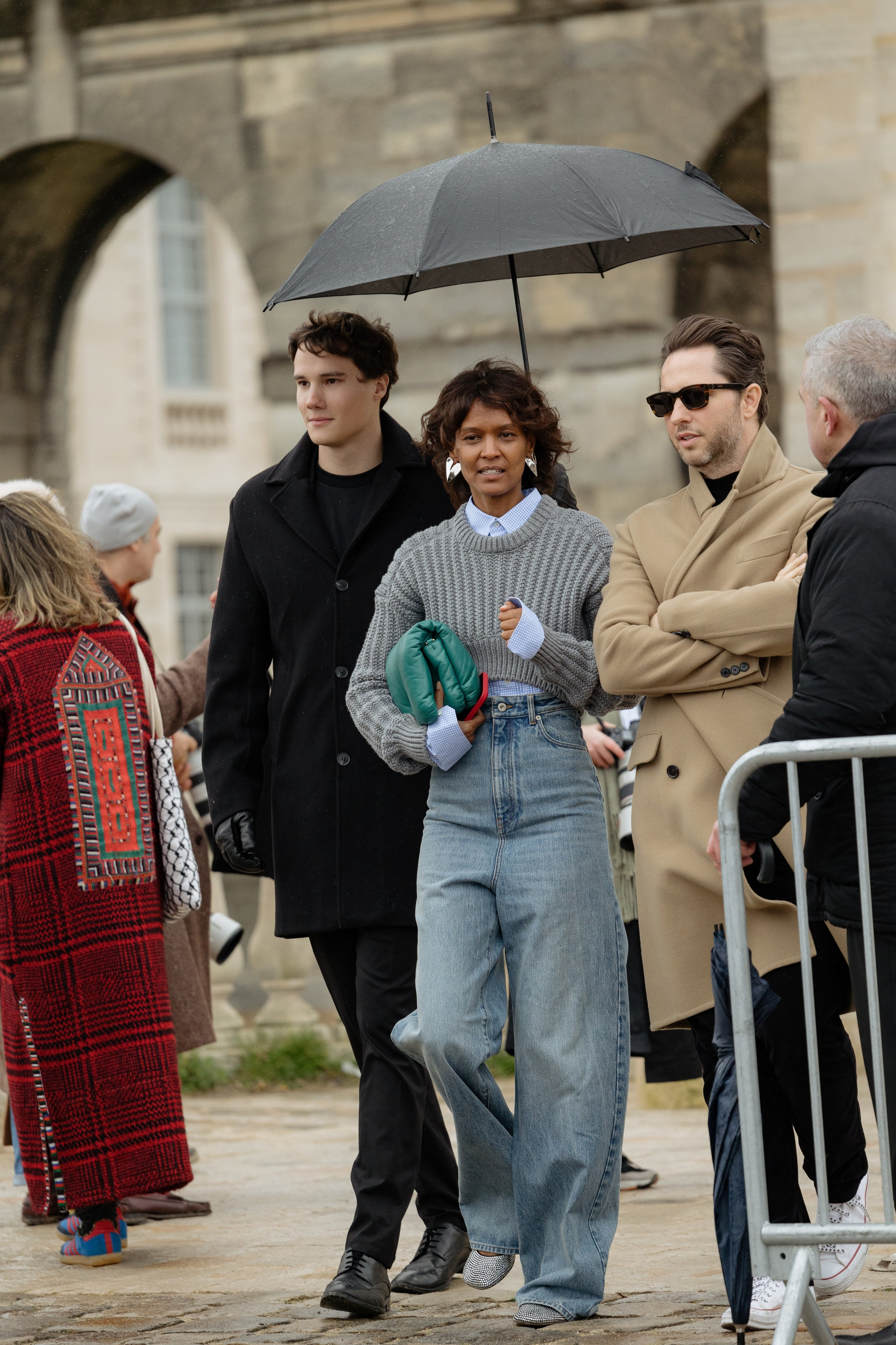 LOEWE PFW WOMENSWEAR FALL-WINTER 24/25. Photographer in Milan Ivan Goncharov