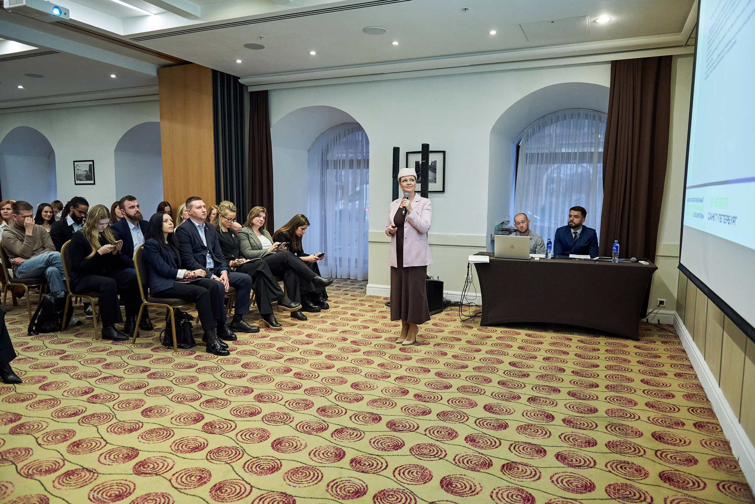 Сеть лидеров встреча в СПб. Иван Ступа, репортажный фотограф в Санкт-Петербурге и Ленинградской области