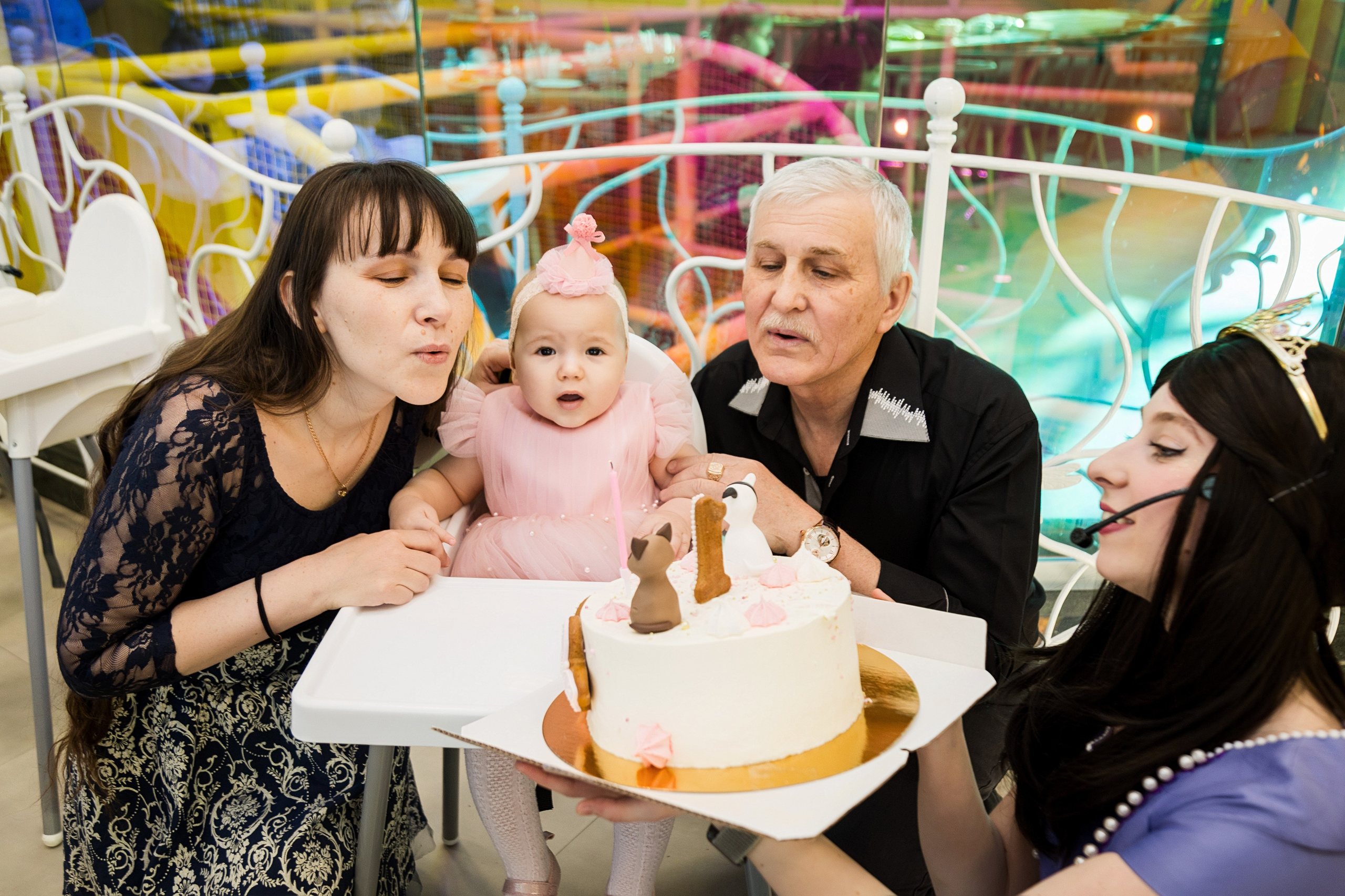Насте 1 годик. Детский фотограф видеограф в Хабаровске Михаил Орлов