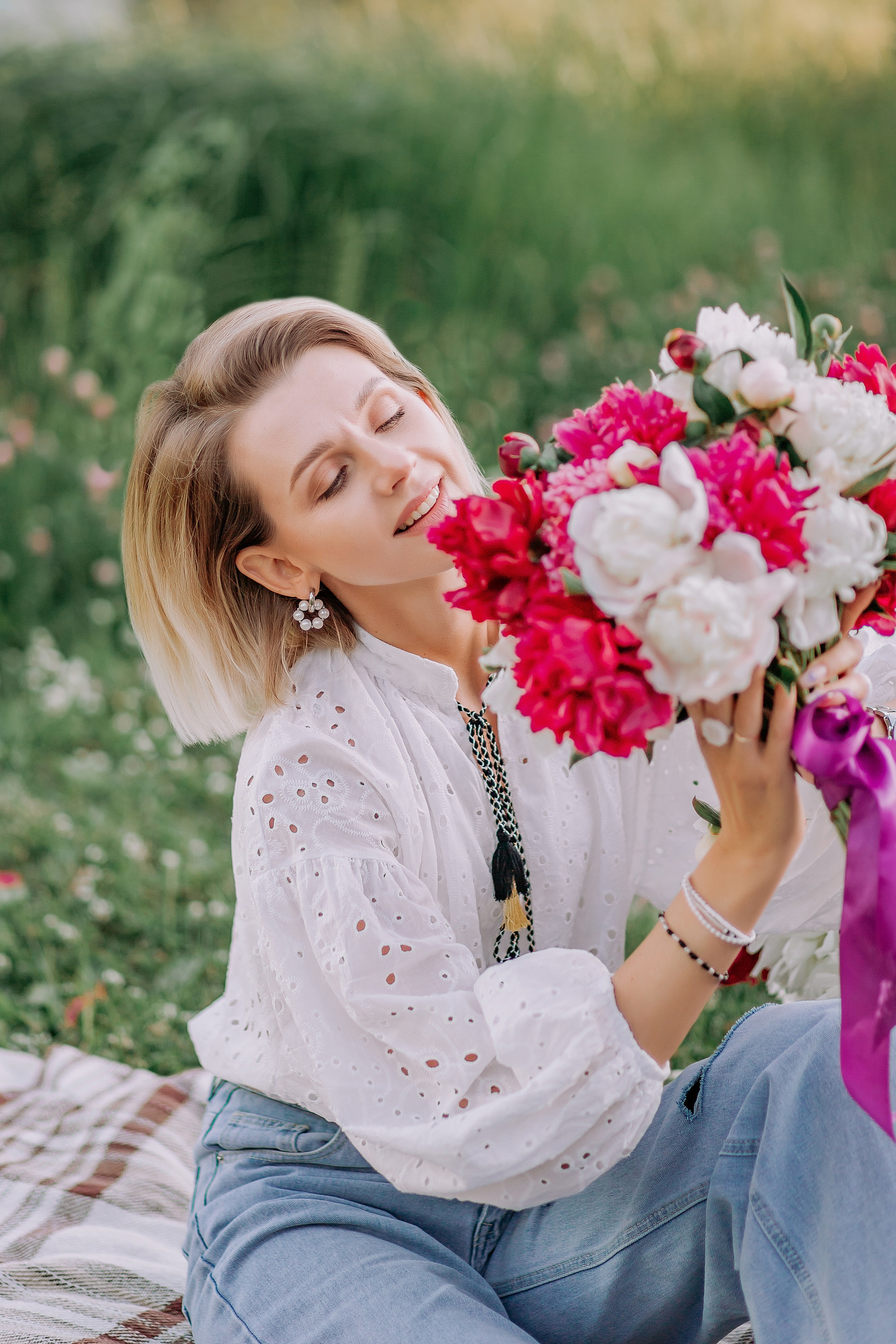 Пикник в пионаx. Детский и семейный фотограф в Красноярске Юлия Бирюкова