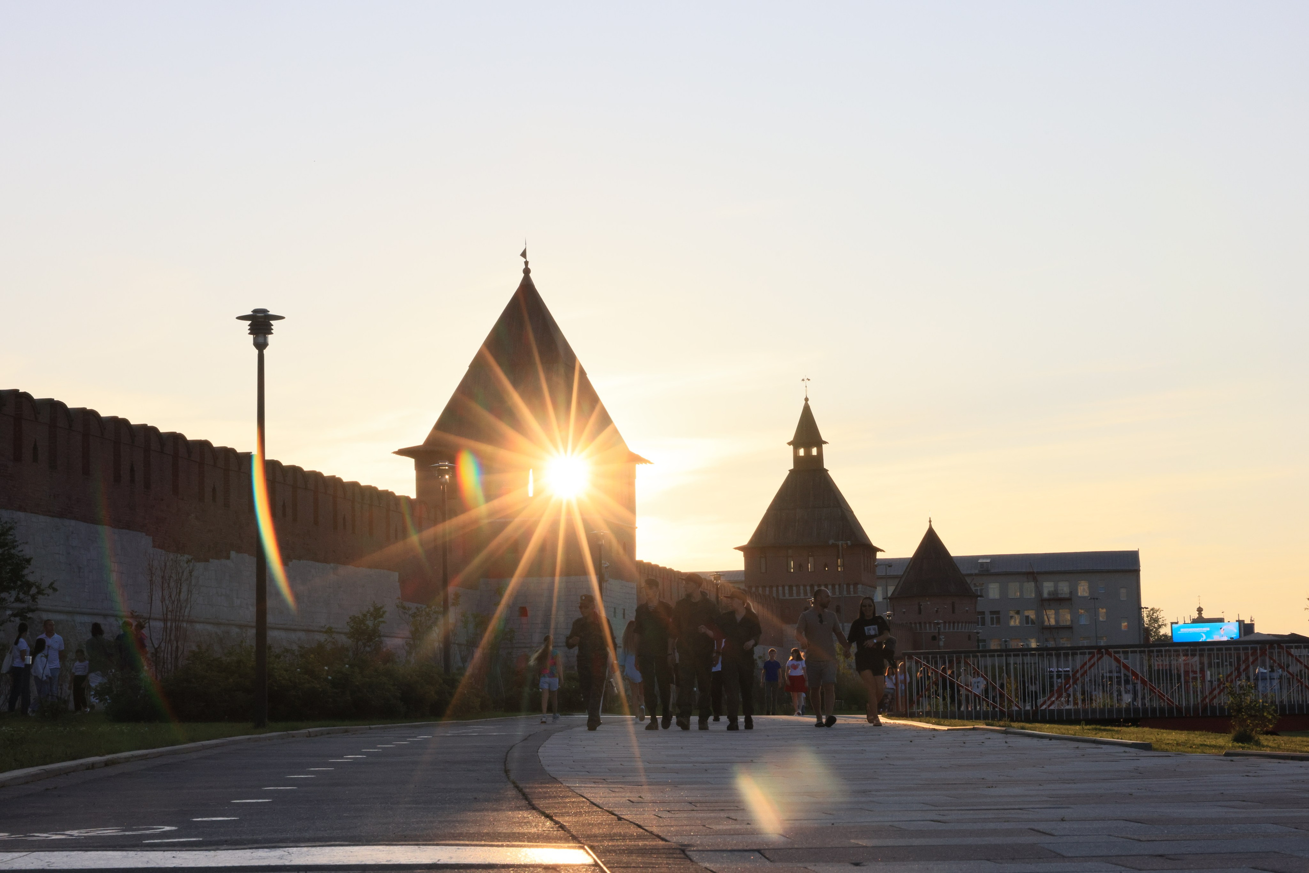 Площадь Ленина, Гостинный двор, Белый дом, Фонтаны, улица Советская. Фотограф в Туле Крупский АнДРей. Фотостудия «КАДР71» в Туле