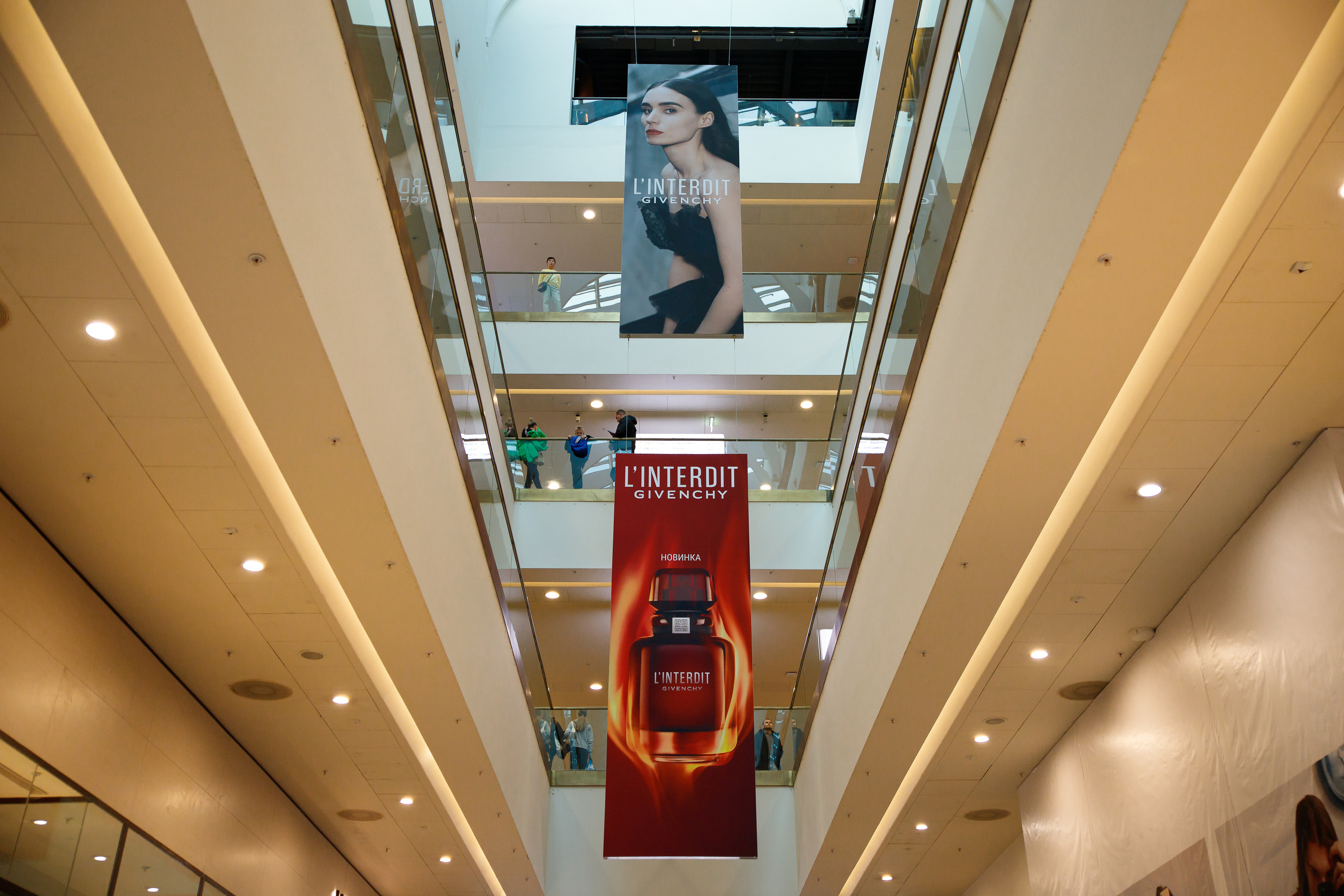 GIVENCHY. Портретный и репортажный фотограф Марина Кузьмина