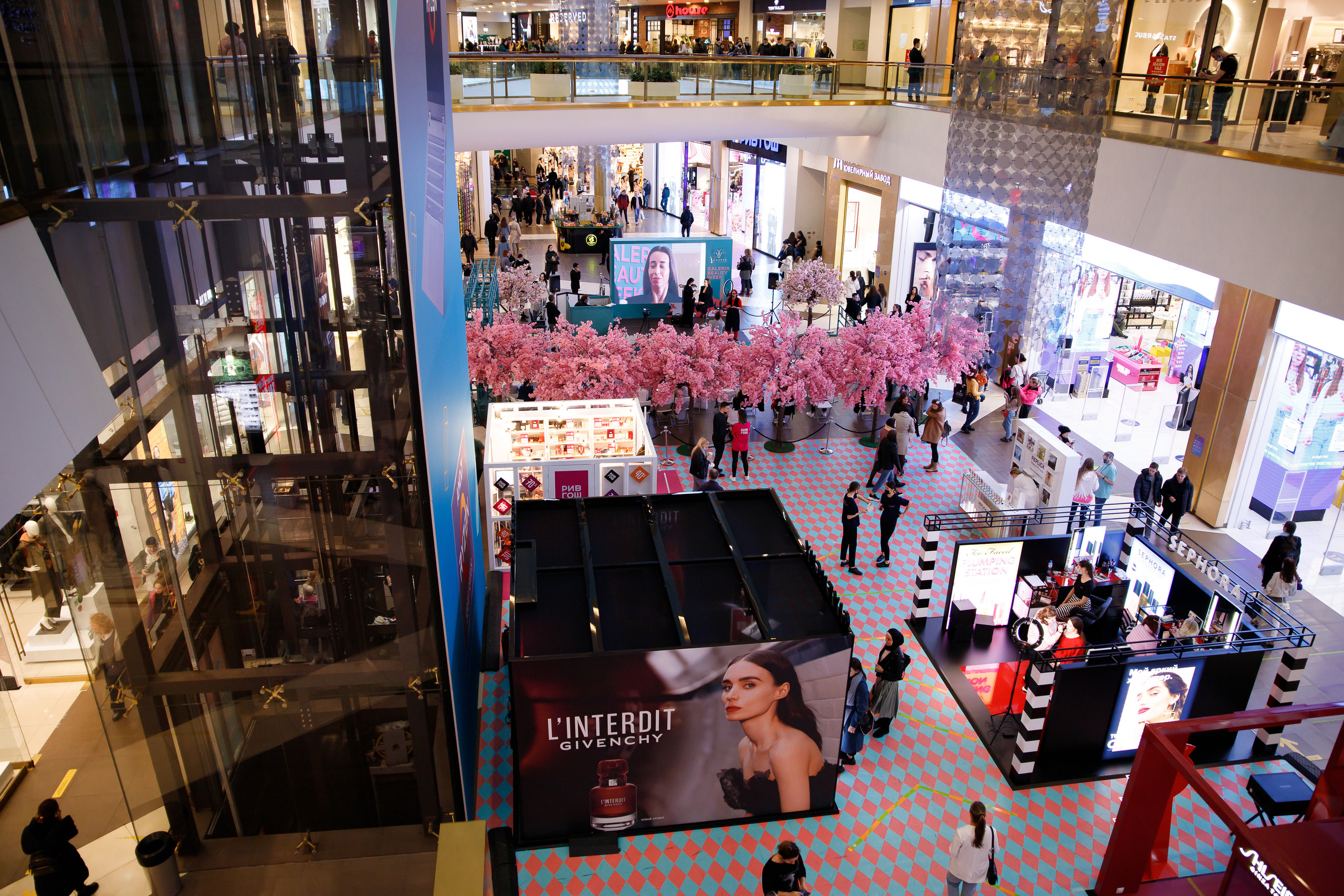 GIVENCHY. Портретный и репортажный фотограф Марина Кузьмина