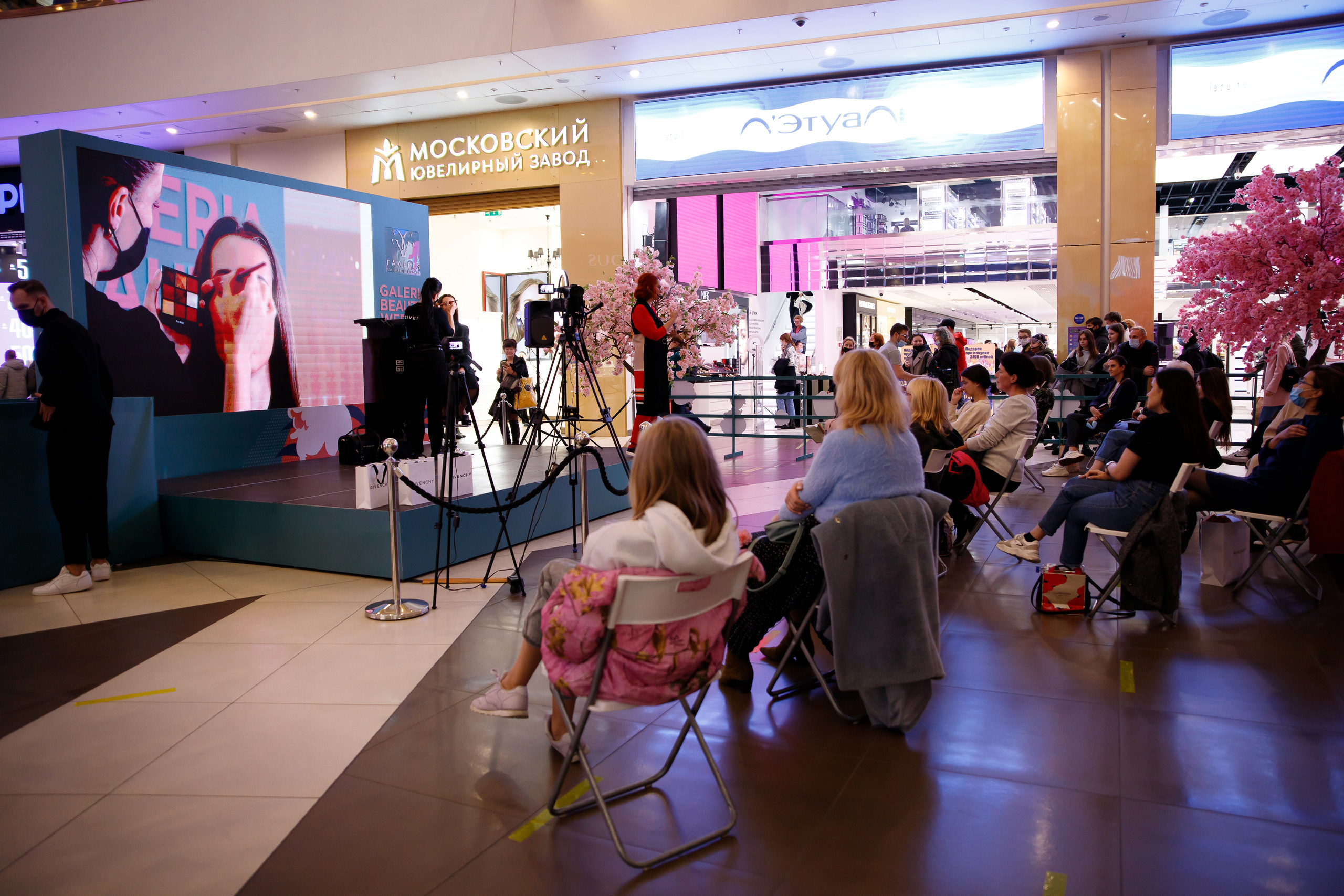 GIVENCHY. Портретный и репортажный фотограф Марина Кузьмина