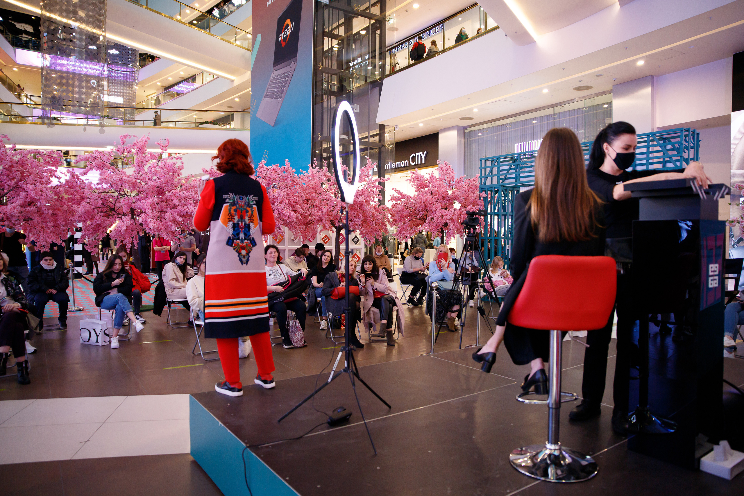 GIVENCHY. Портретный и репортажный фотограф Марина Кузьмина