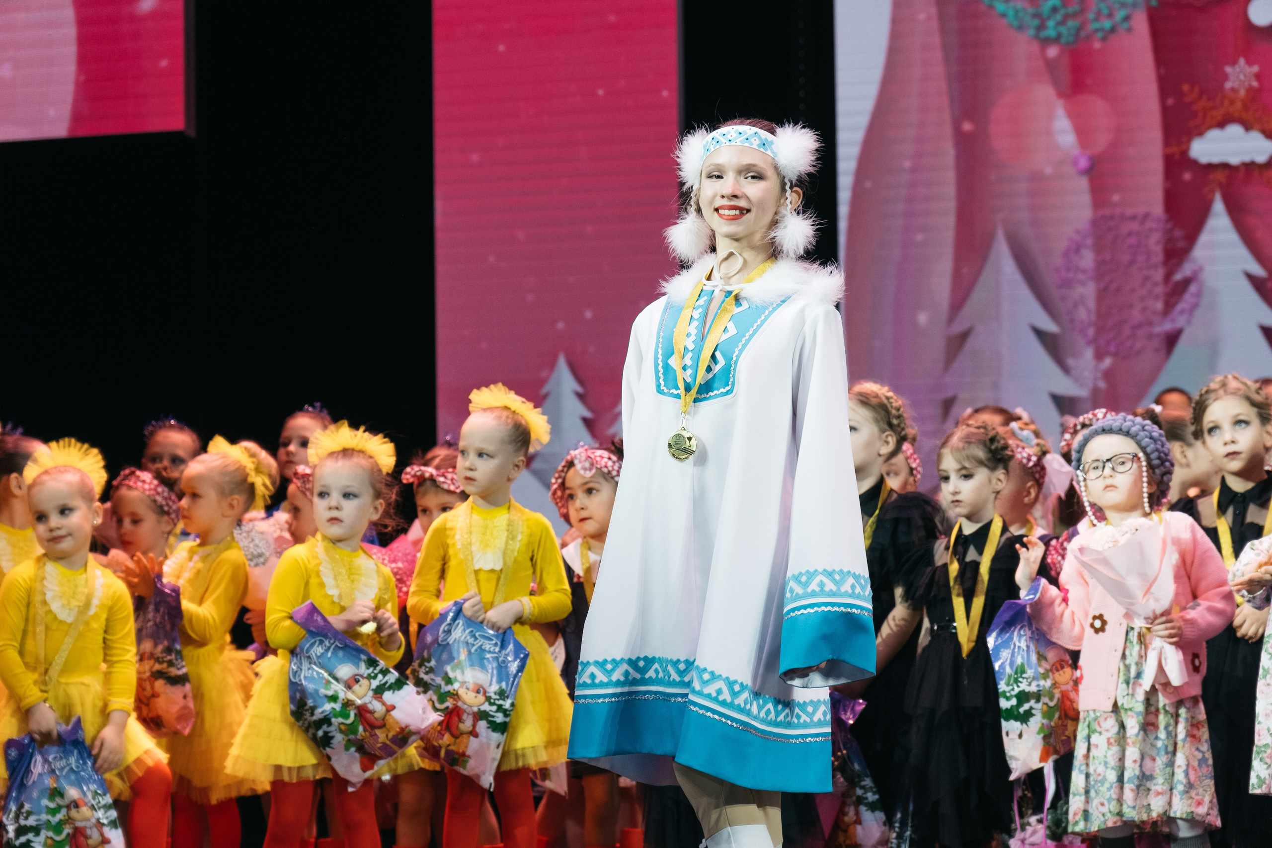 СурГУ 23.12.23. Репортажный и свадебный фотограф в Сургуте