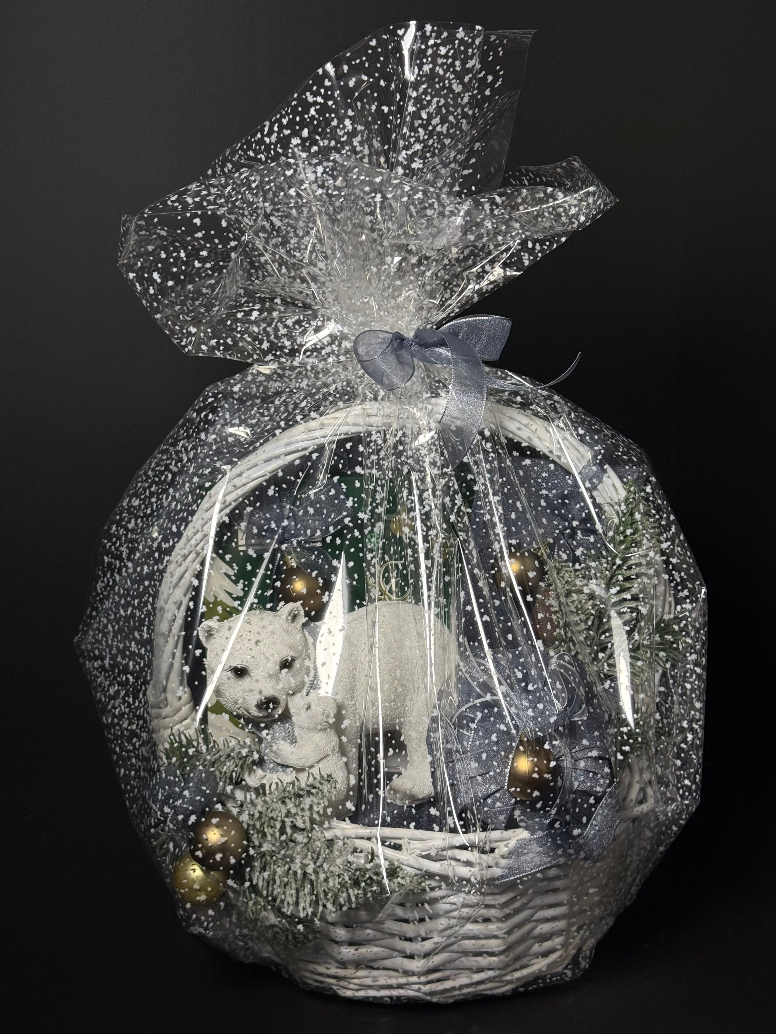 Новогодняя корзина. Студия подарочных наборов «Владия»