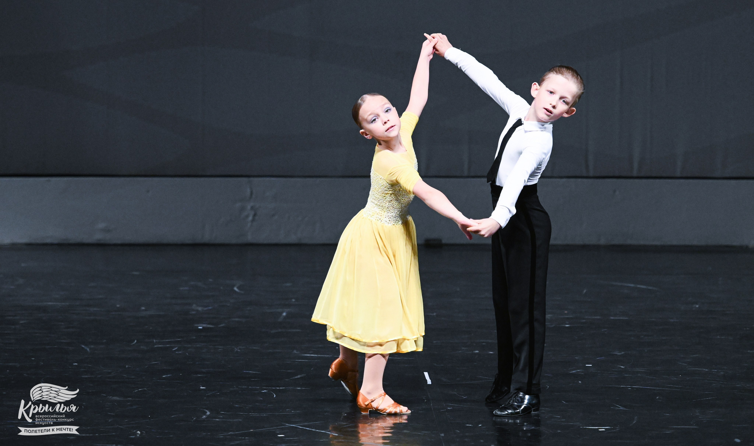 04.06.2025 Всероссийский фестиваль-конкурс искусств «Крылья» г. Санкт- Петербург. Медиастудия Фото Концепт