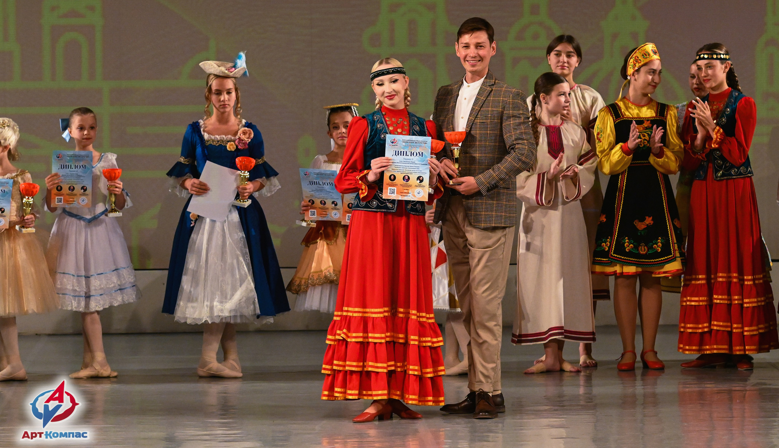 05.10.2025 Всероссийский фестиваль талантов «НЕВСКИЕ ВСТРЕЧИ» г. Санкт-Петербург. Медиастудия Фото Концепт