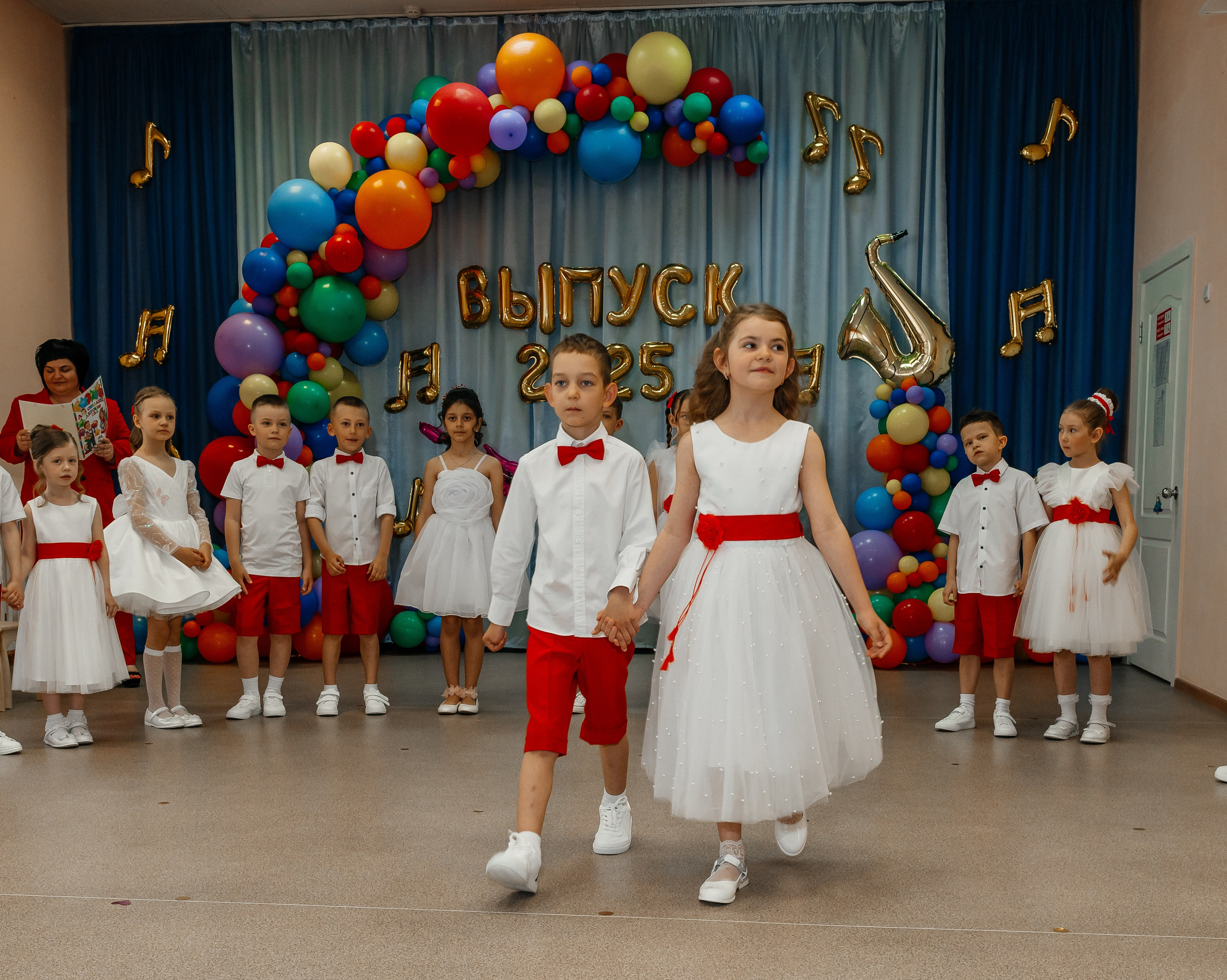 Репортаж с выпускного. Пример 3. Фотограф Ким Наталья в Красноярске