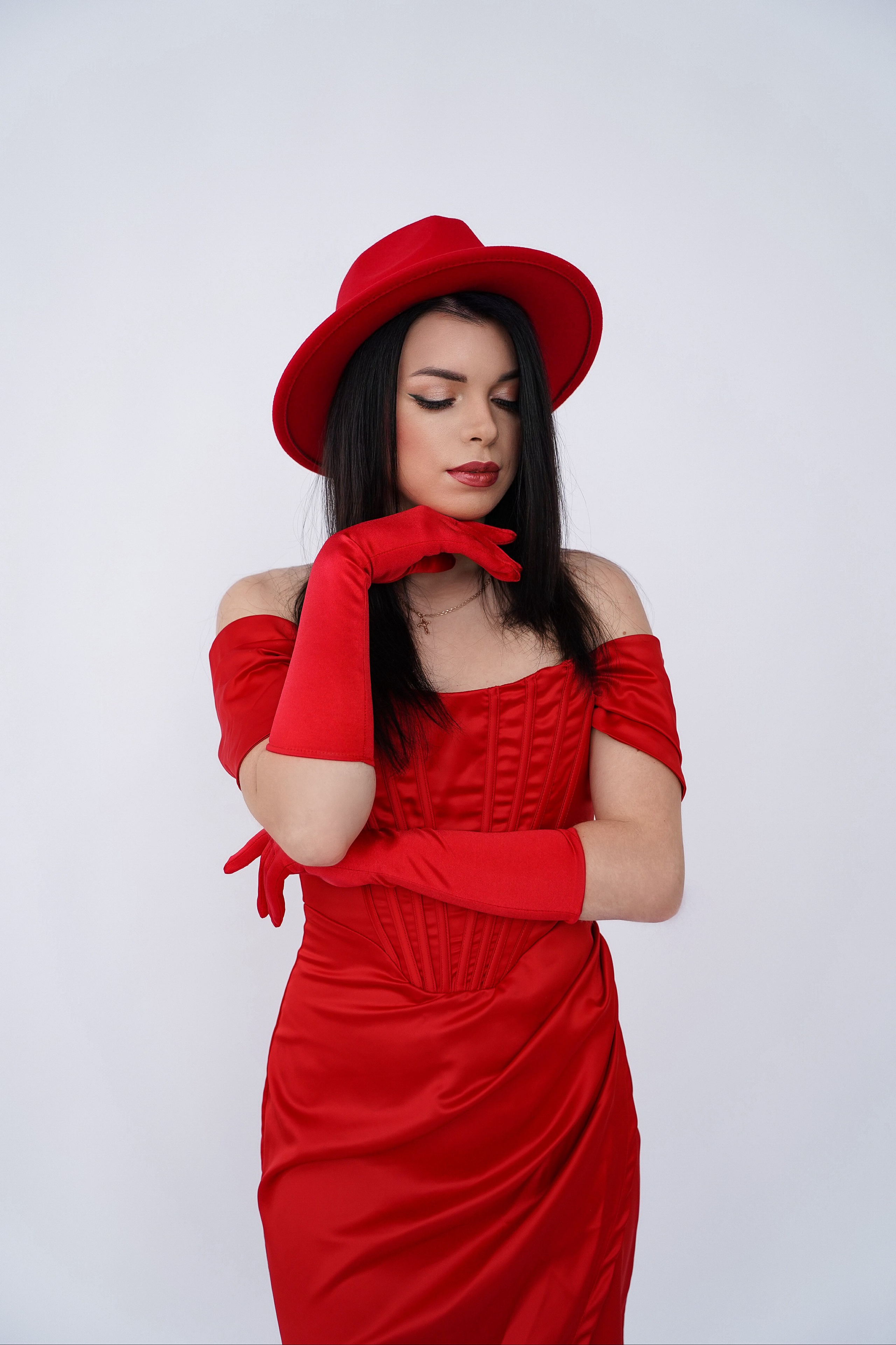 VERA. Фотограф Москва, визуальный менеджер Дарья Шевченко