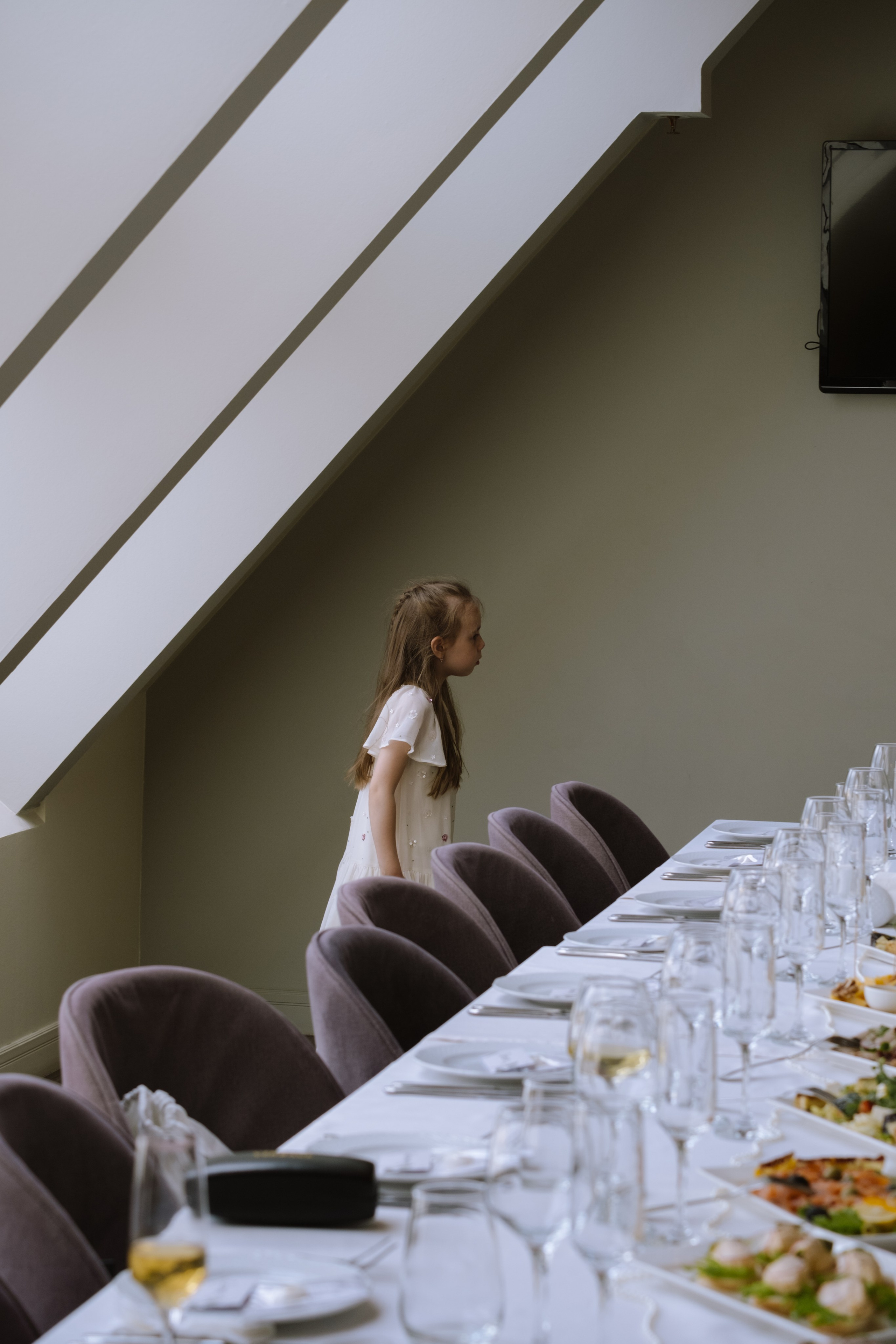 СВАДЕБНЫЙ БАНКЕТ НА ВЛАДИМИРСКОЙ В САНКТ-ПЕТЕРБУРГЕ (КАМЕРНАЯ СВАДЬБА). Профессиональный фотограф, Санкт-Петербург — Виктория Богомолова