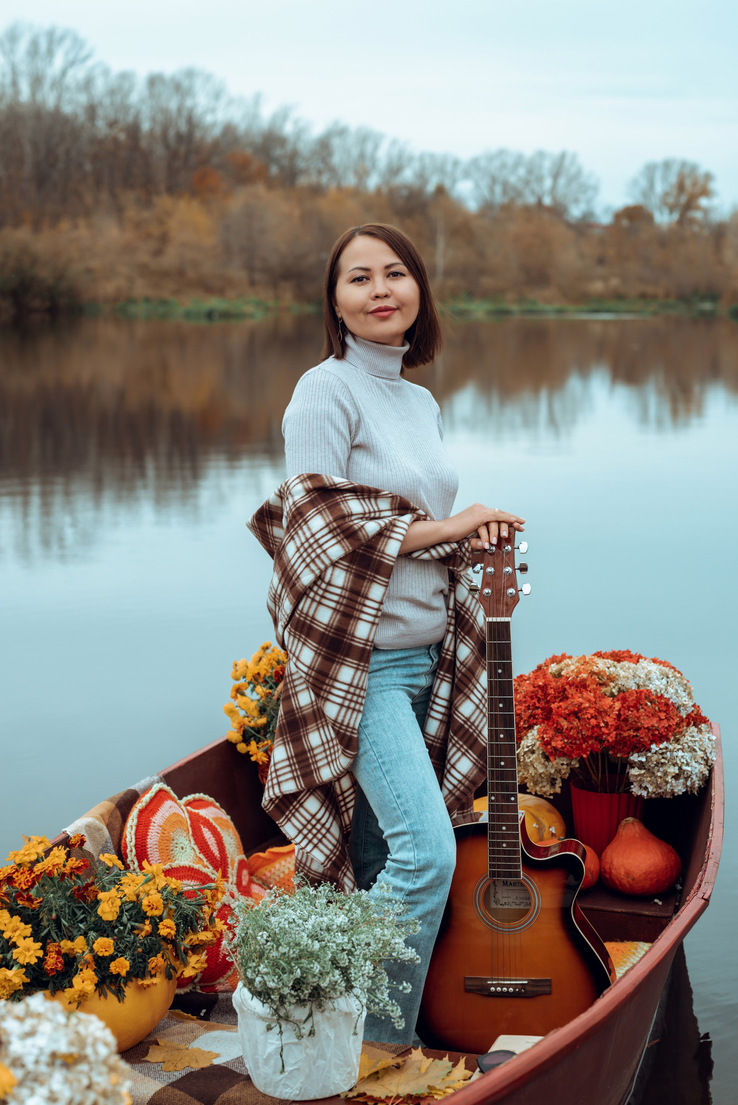 Фотопроект с осенней лодкой. Фотограф в городе Салават