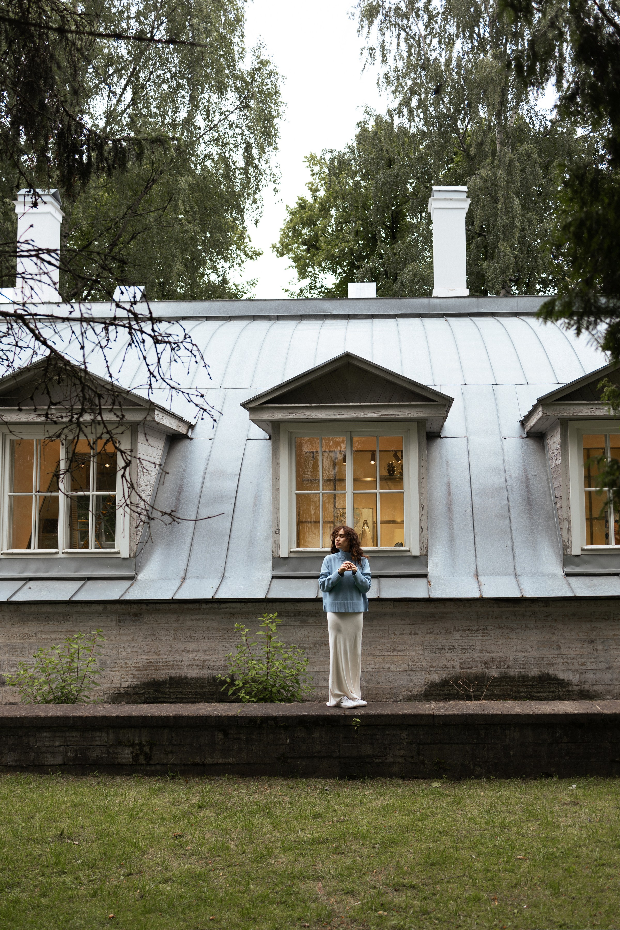 Прогулочная фотосессия. Портретный фотограф СПб, женский фотограф, минимализм и эстетика