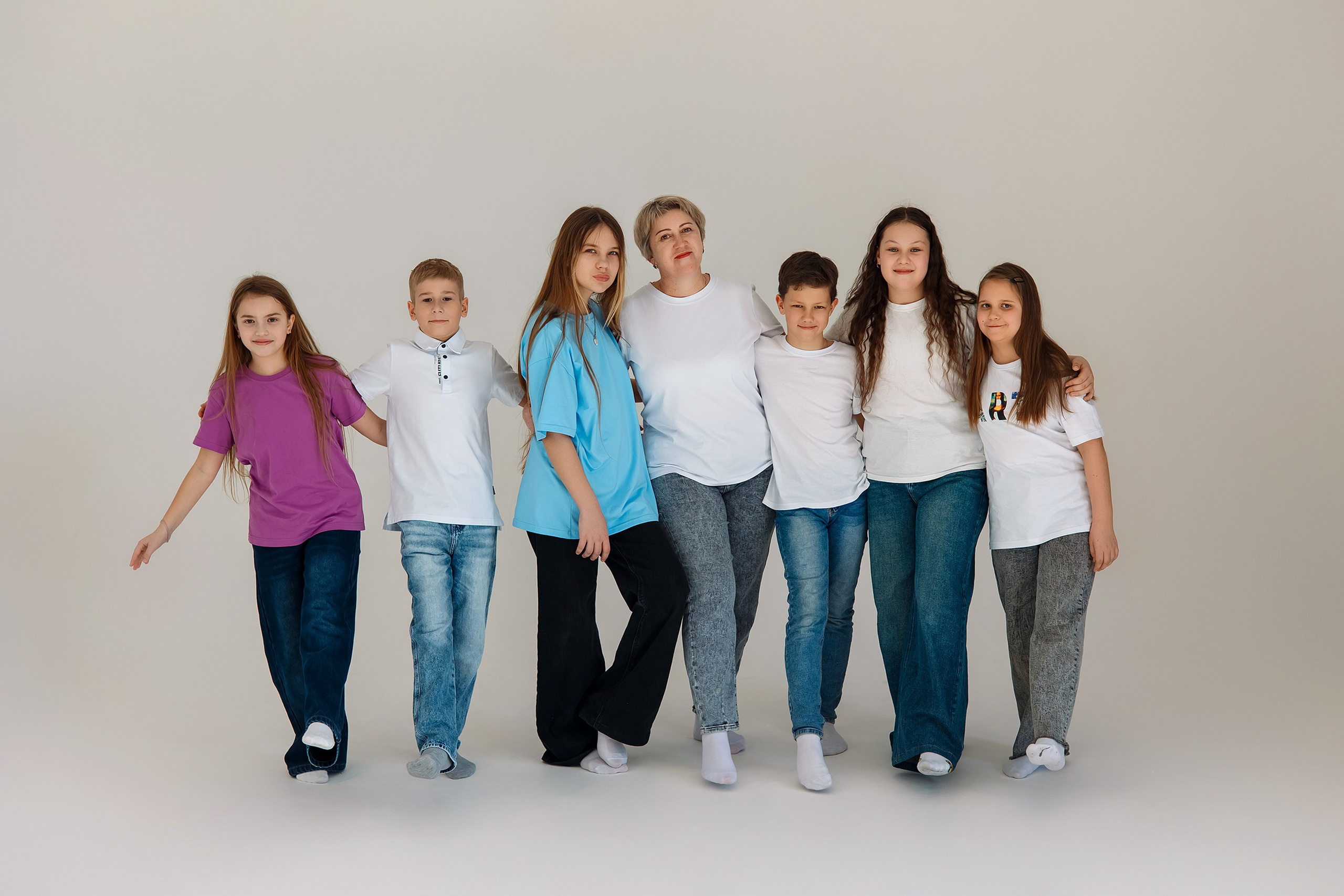 4 класс съемка в фотостудии. Фотограф Любовь Корниенко, Примоский край