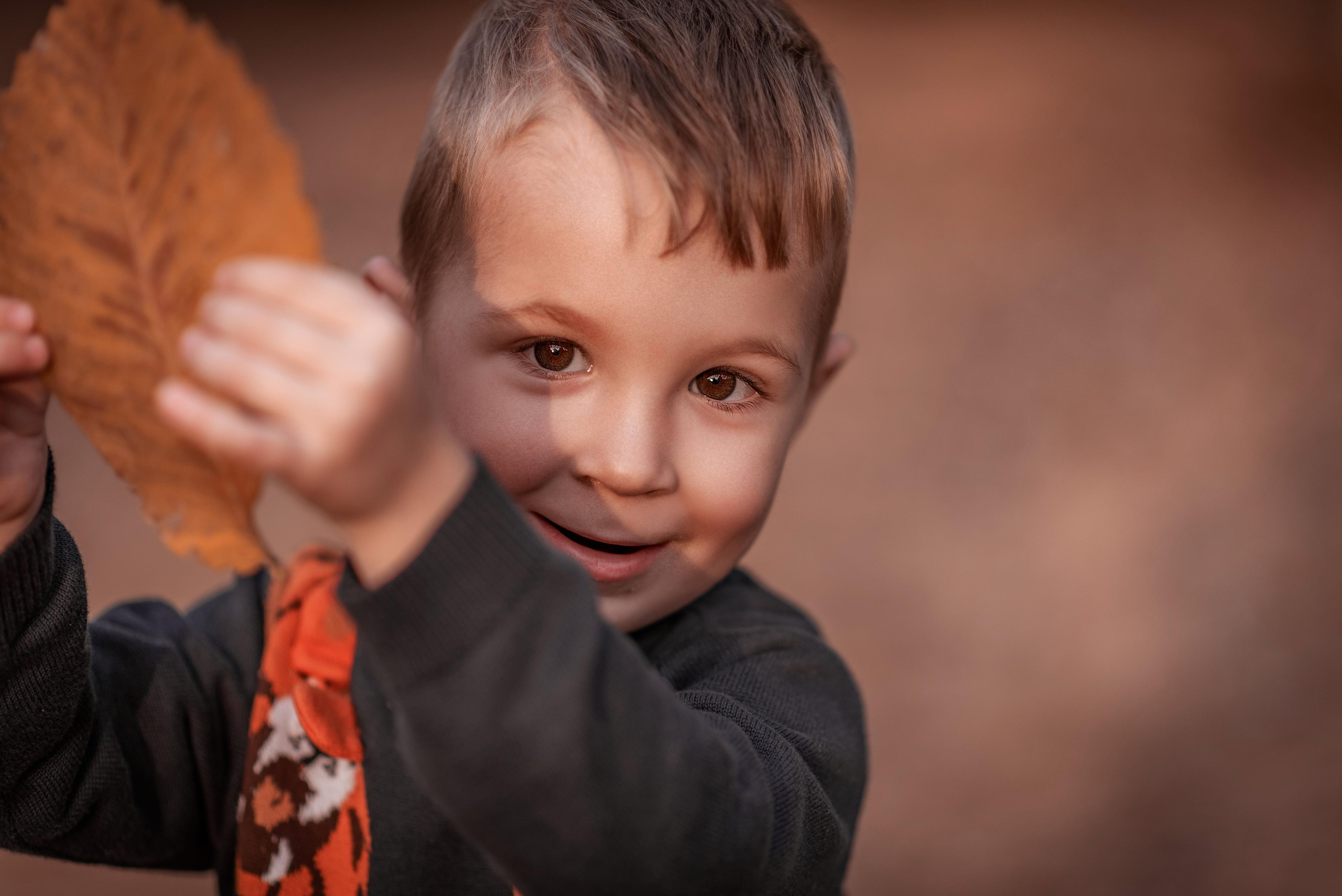 Семейная фотопрогулка в Алматы. Фотограф в Алматы Новгородская Мария