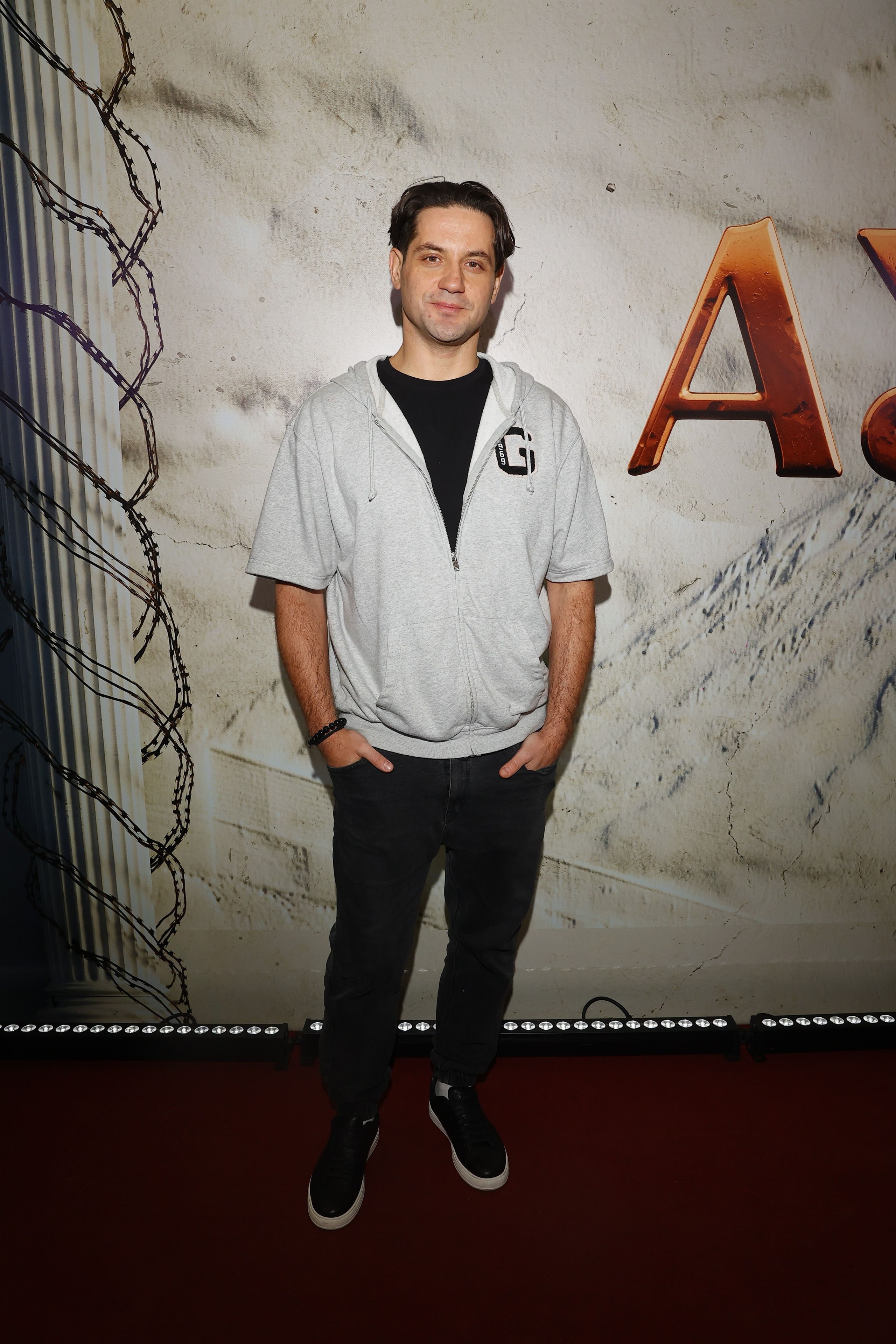 Аутсорс | Кинотеатр КАРО 11 Октябрь | OKKO. Nikolskayasecular