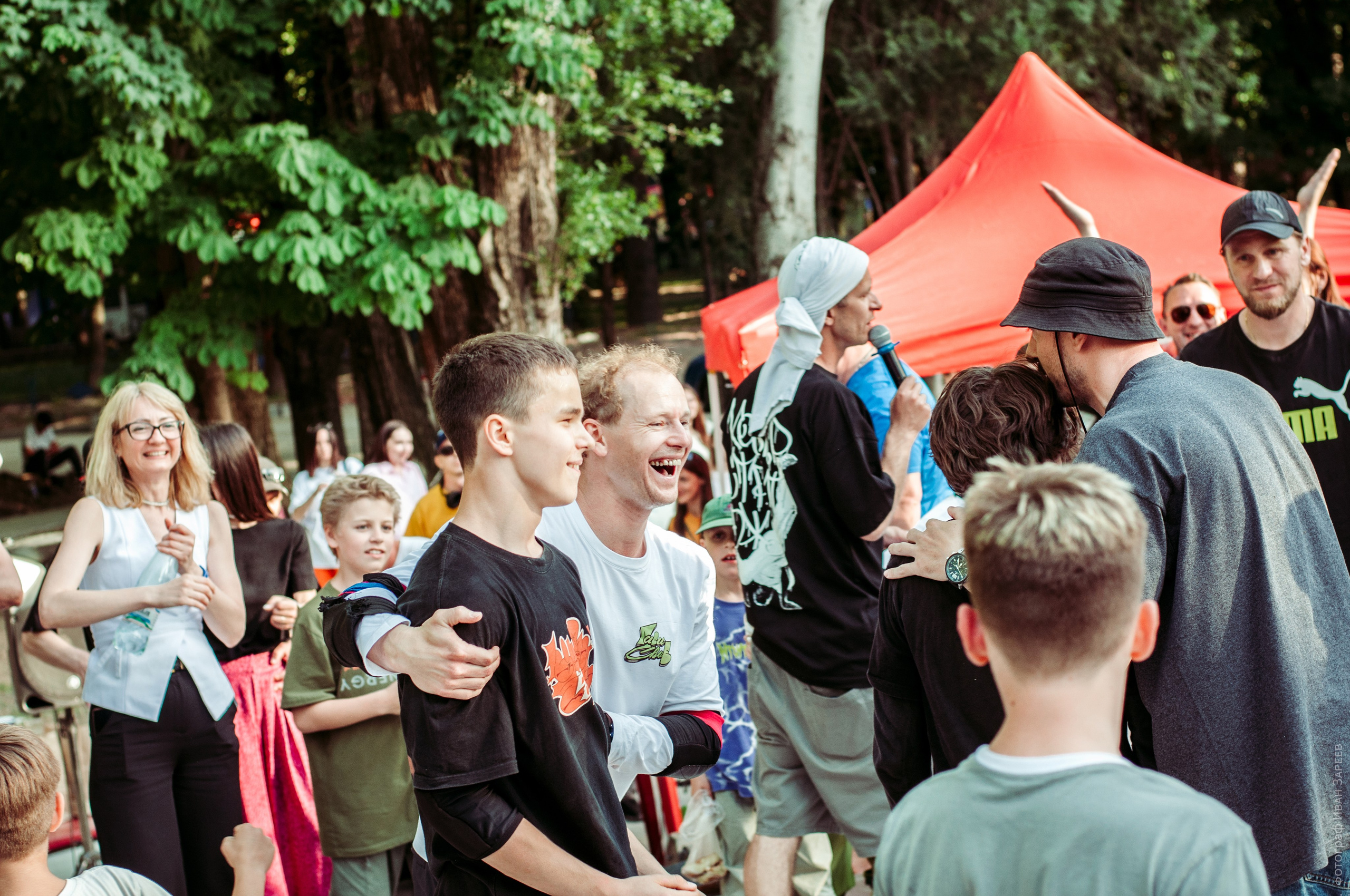 Граффити и брейкинг. Репортажный фотограф в Симферополе Зареев Иван