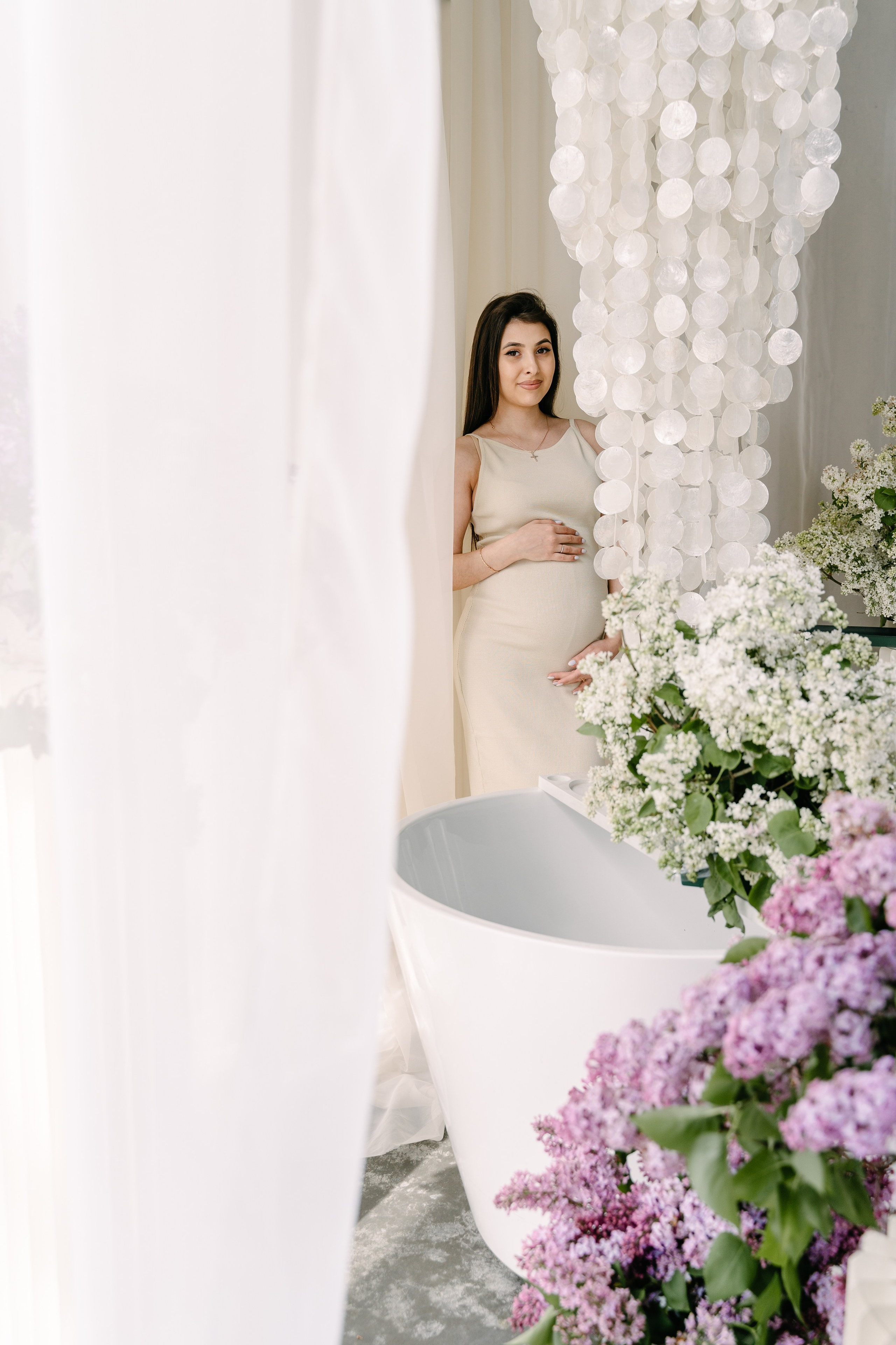 Диана в ожидании сирень. Свадебный фотограф Юлия Копылова