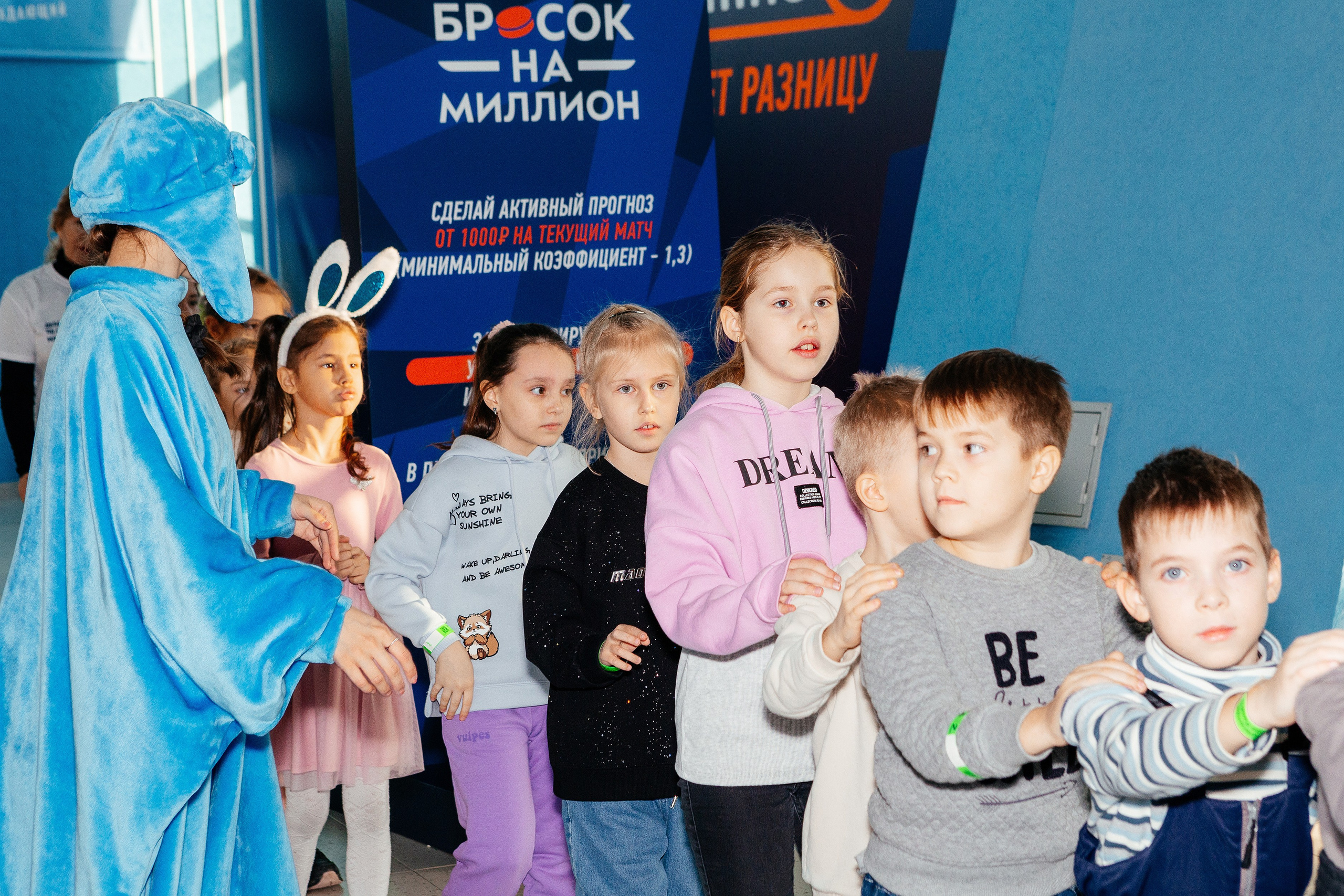 Благотворительный НГ. Фонд Завтра. Контент фотограф, съемка для маркетплейсов, фуд съемка и репортажи в Новосибирске Ралия Галеева