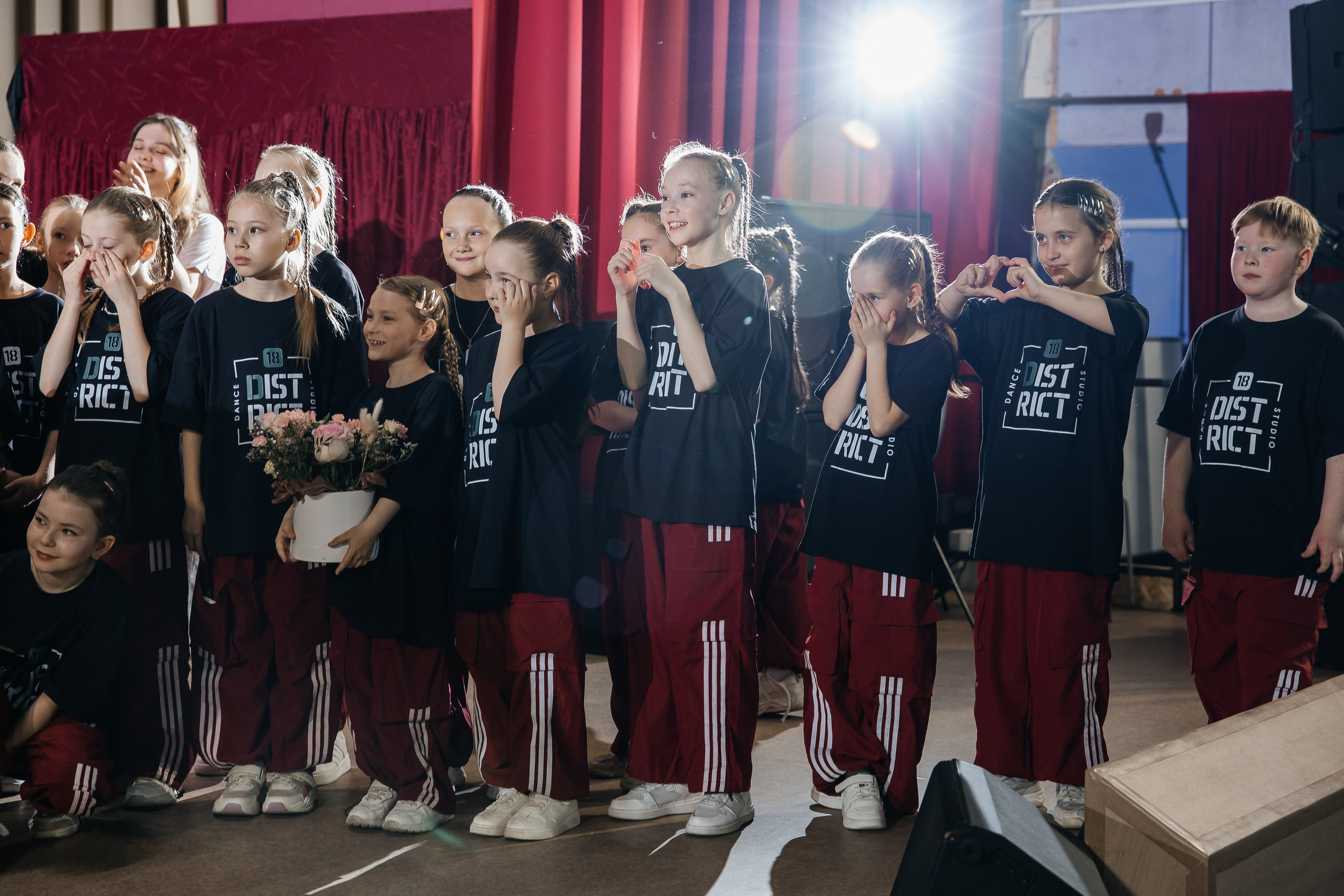 Дистрикт. Отчетный концерт. Свадебный и Семейный фотограф г. Ижевск Гульназ Солдатова. Гульназ фото