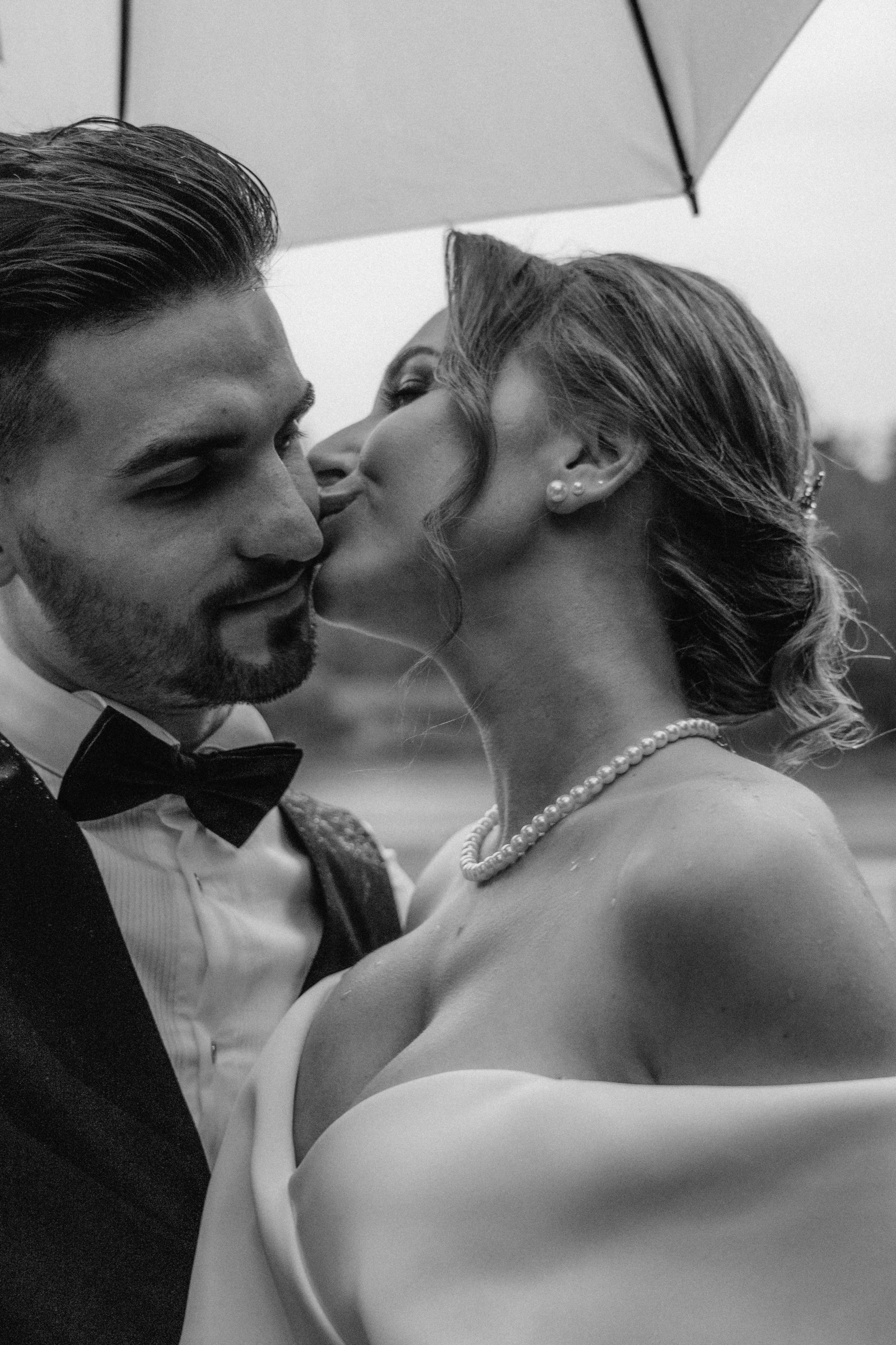 Анна и Павел (Загородный клуб ARTILAND). Фото & Видео Агенство