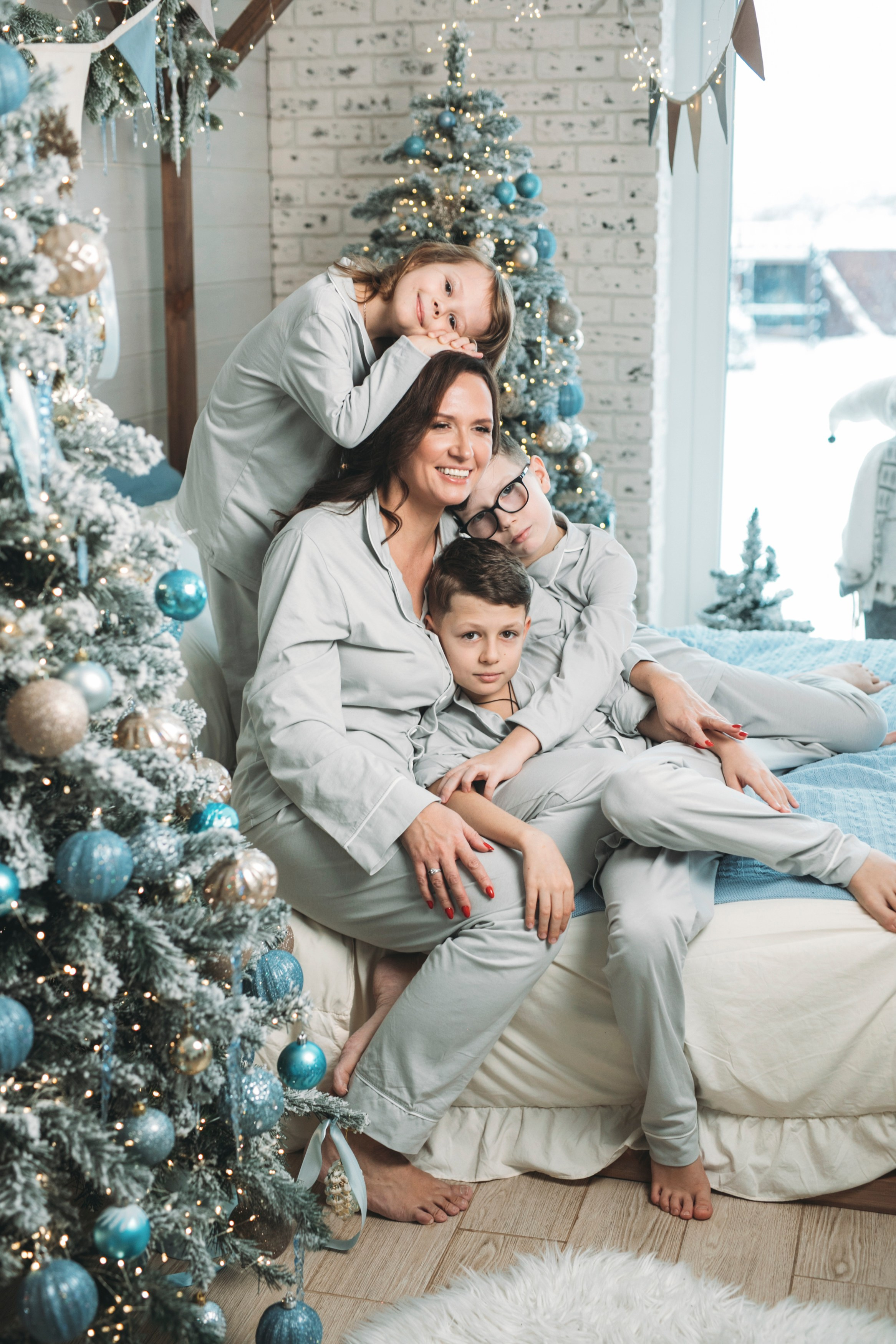 Анонс: ESENIA&FAMILY NY. Фотограф Наташа Румянцева