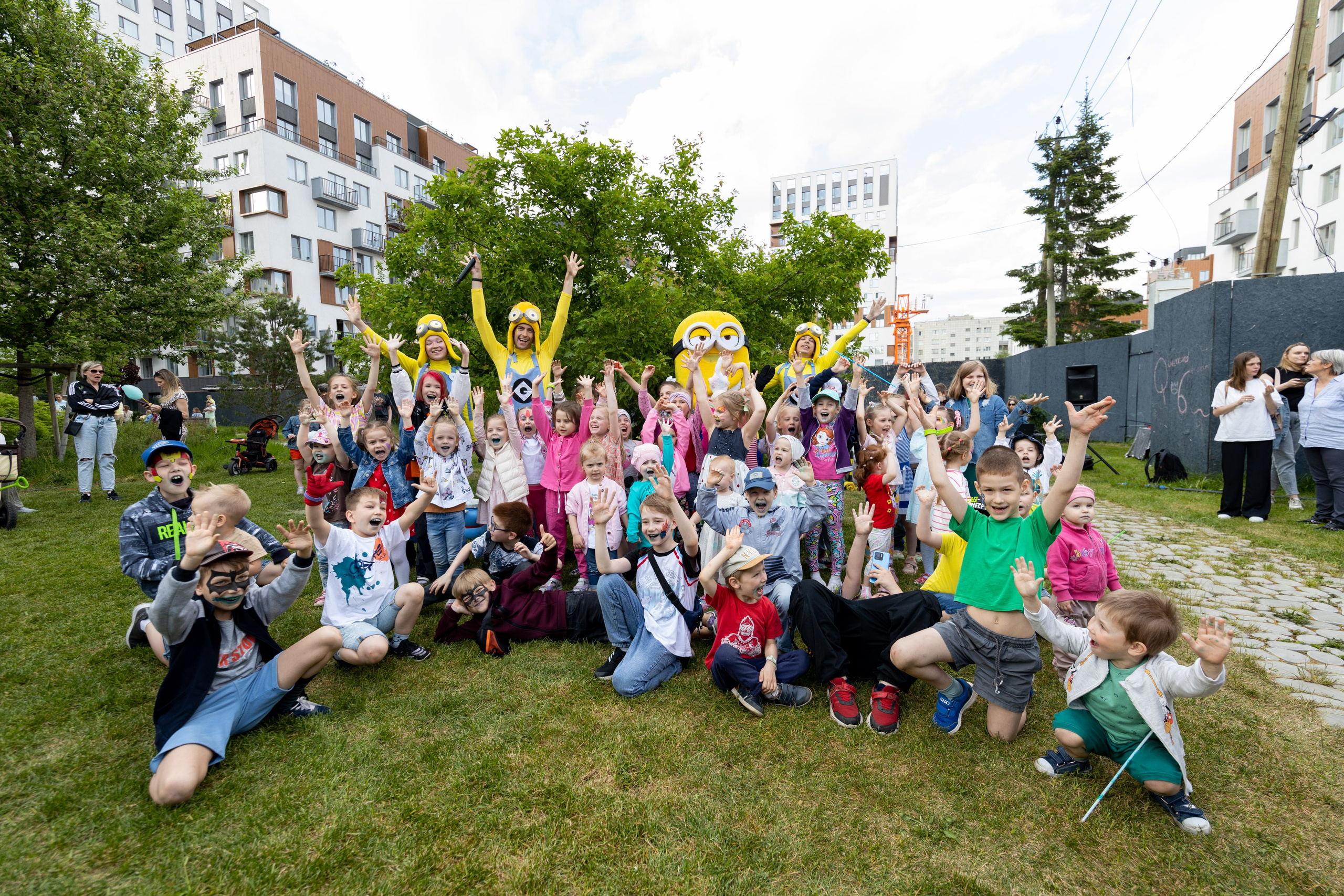 День защиты детей у «Брусники». Фотограф Родион Нарудинов