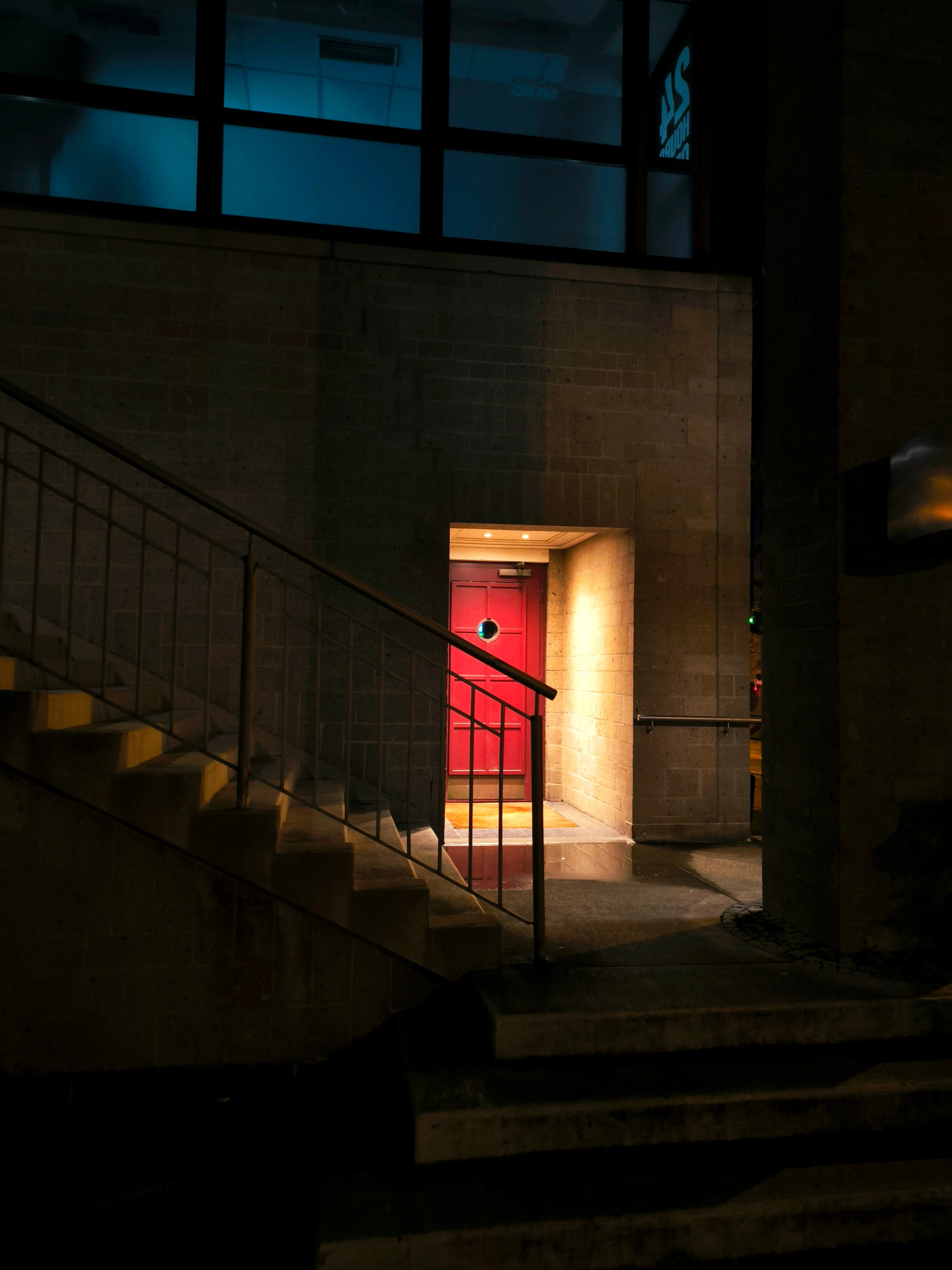 Mobile shots. Street photographer Ksenya Loboda