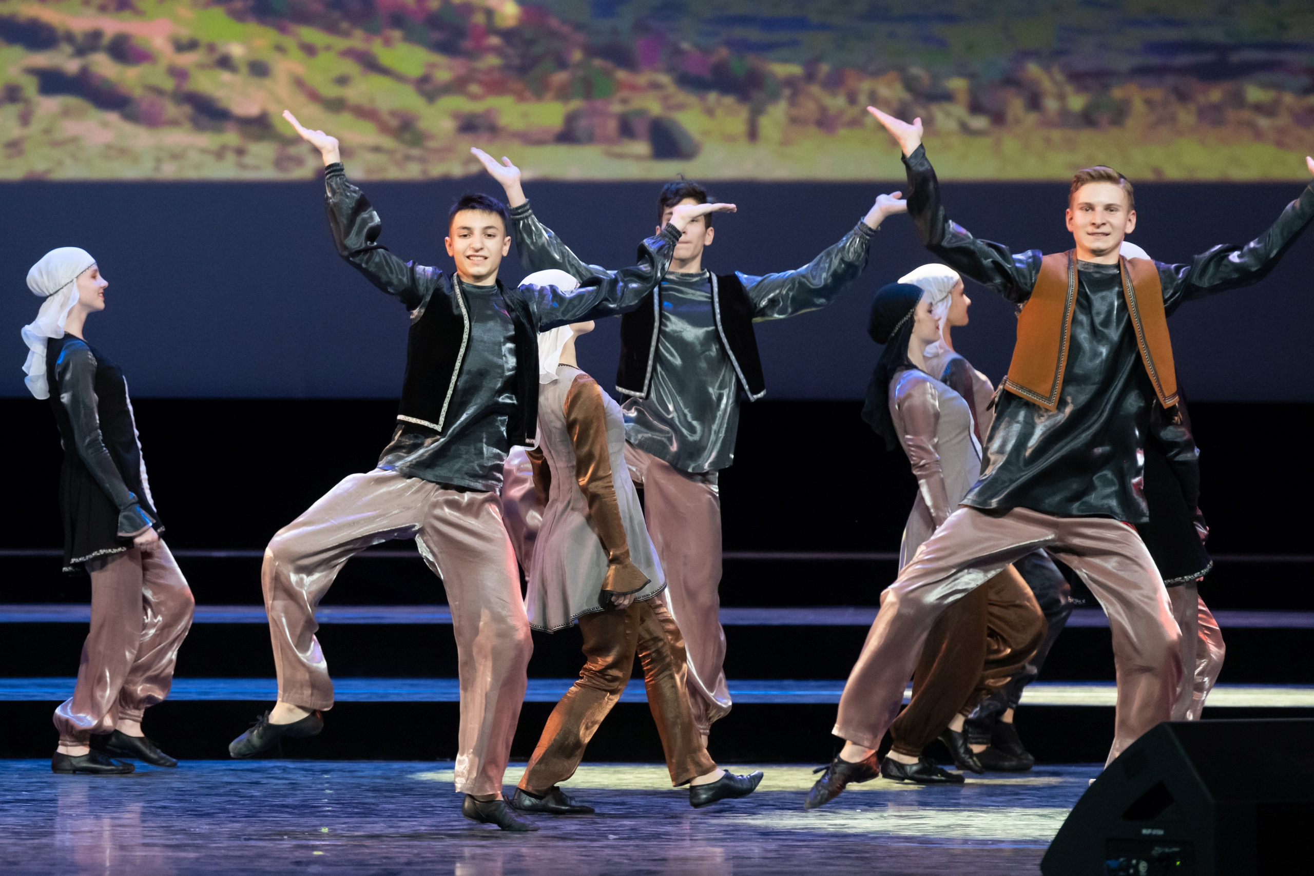 2 февраля, концерт Таланты России, Кремлевский Дворец. Золотое яблочко