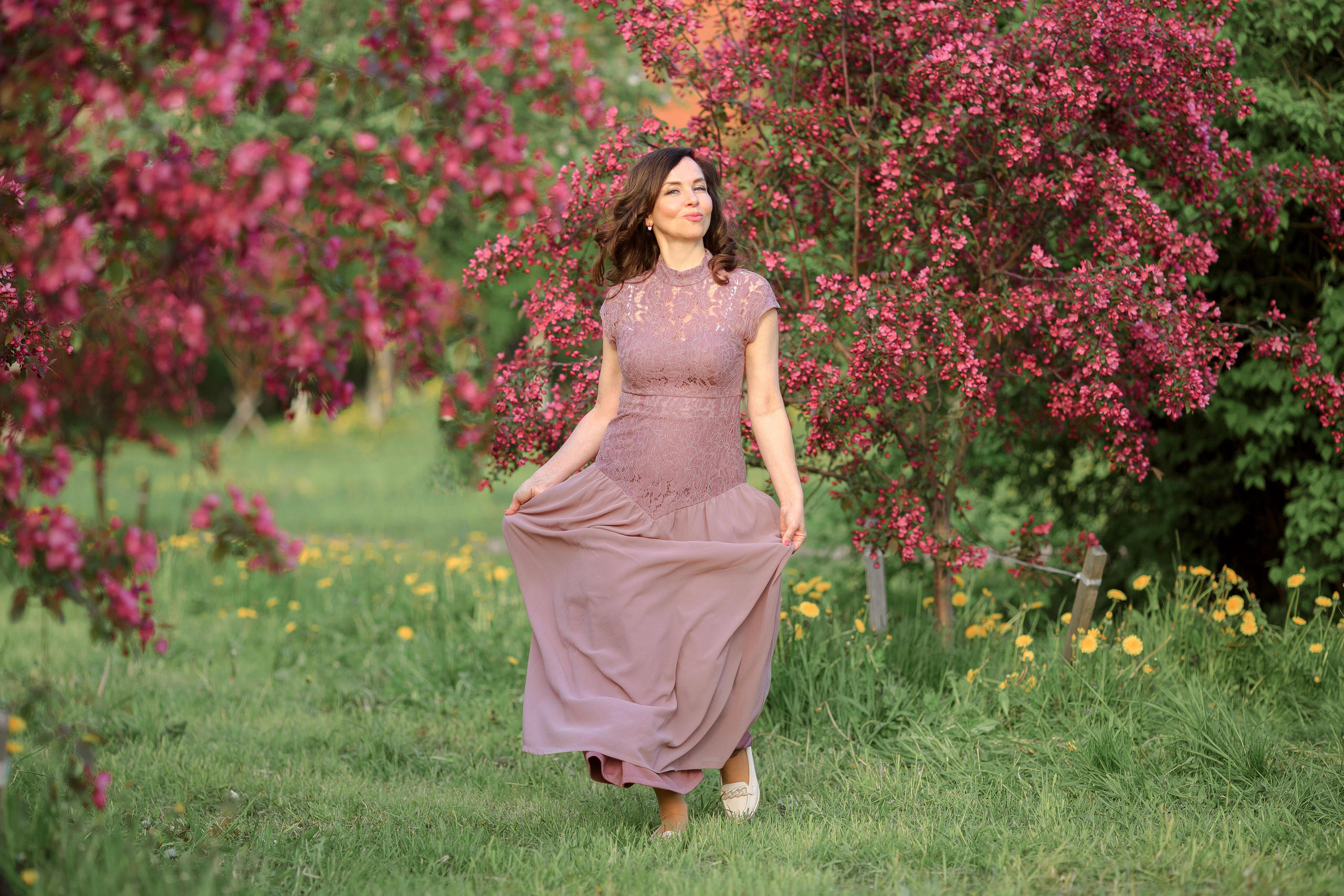 Фотосъемки в цветущих садах. Свадебный и семейный фотограф Спб Бошман Ирина