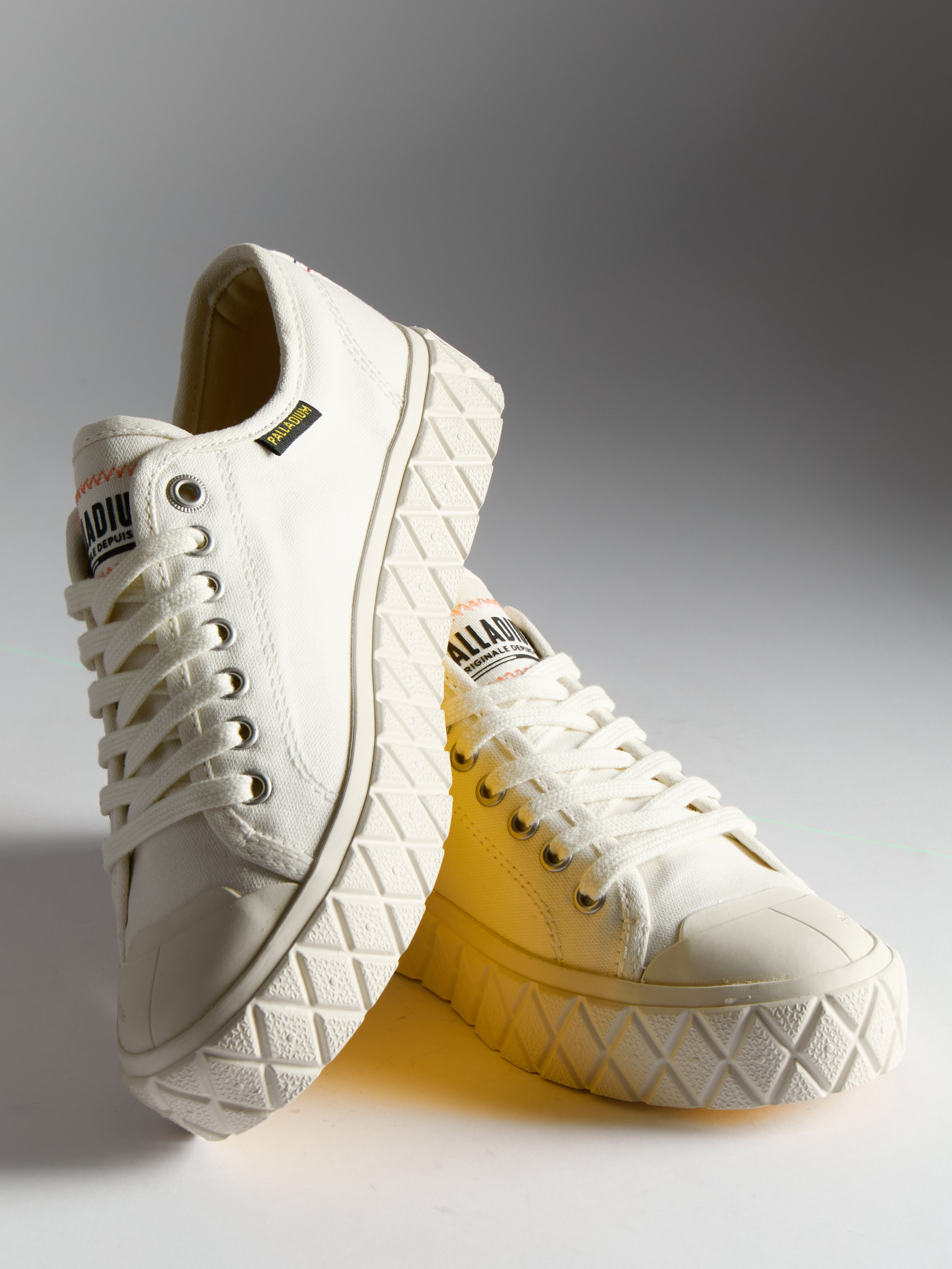 Предметный фотограф в Москве Евгений Шубин