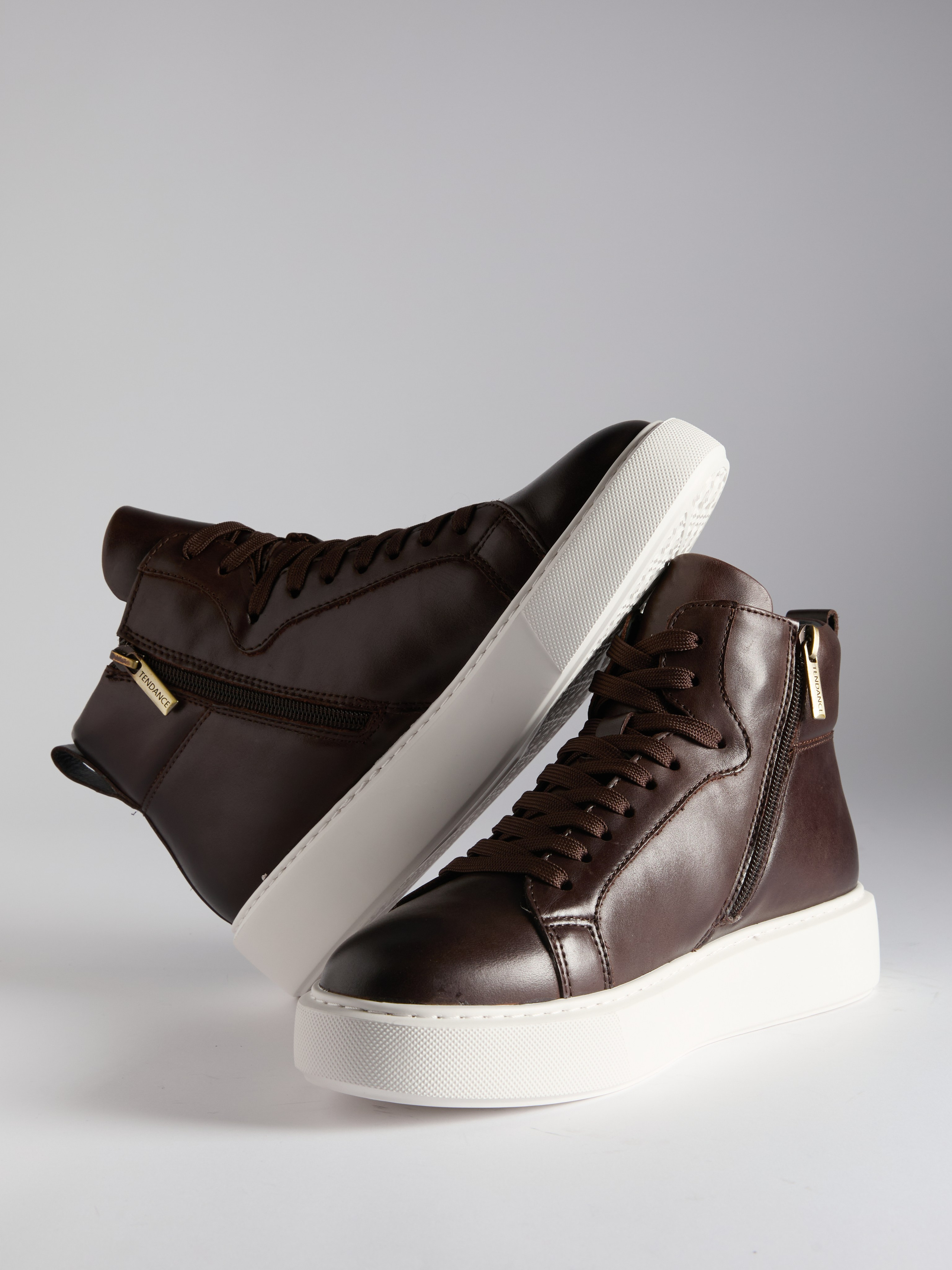 Предметный фотограф в Москве Евгений Шубин