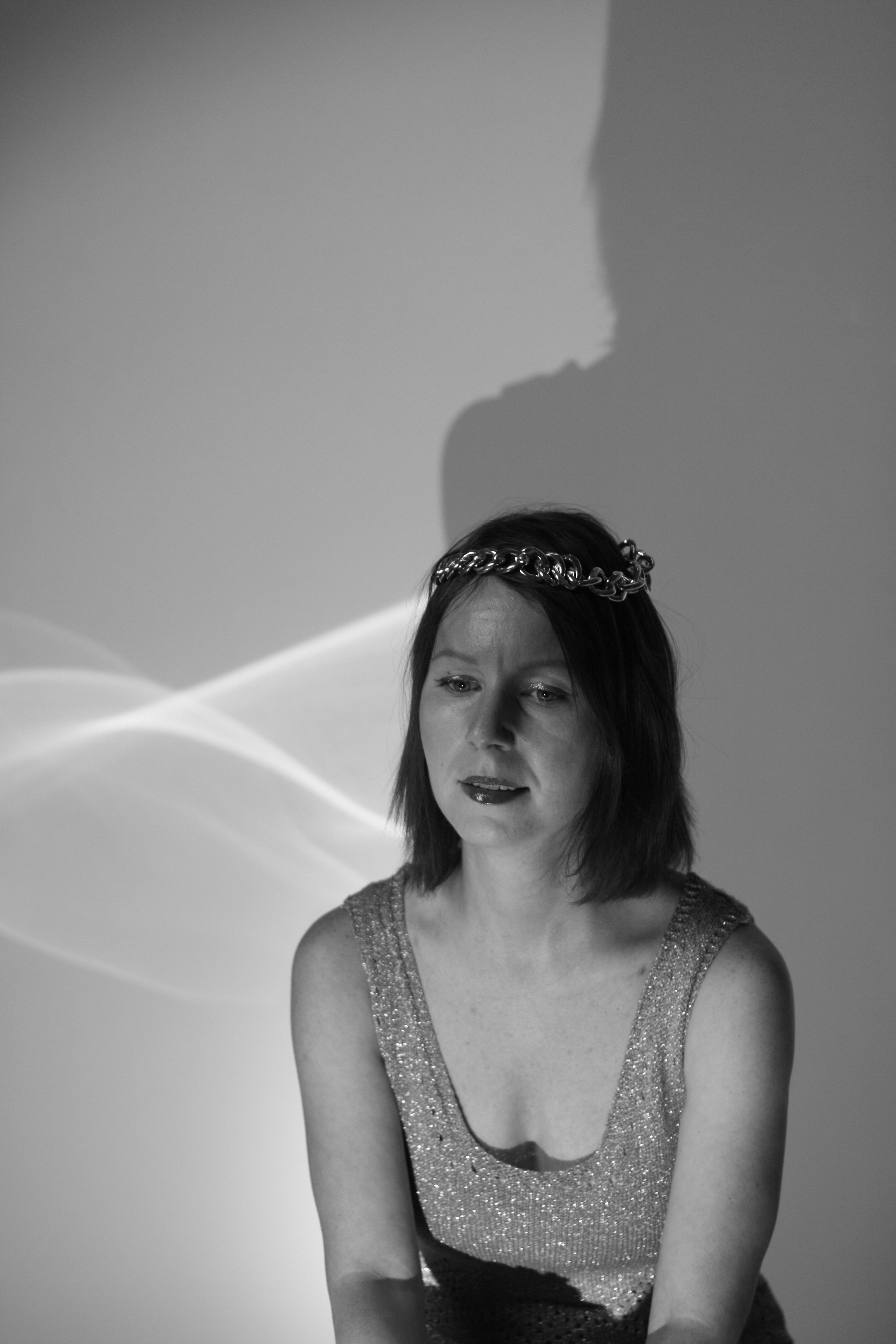 Катя — королевна с каустиками. Главная