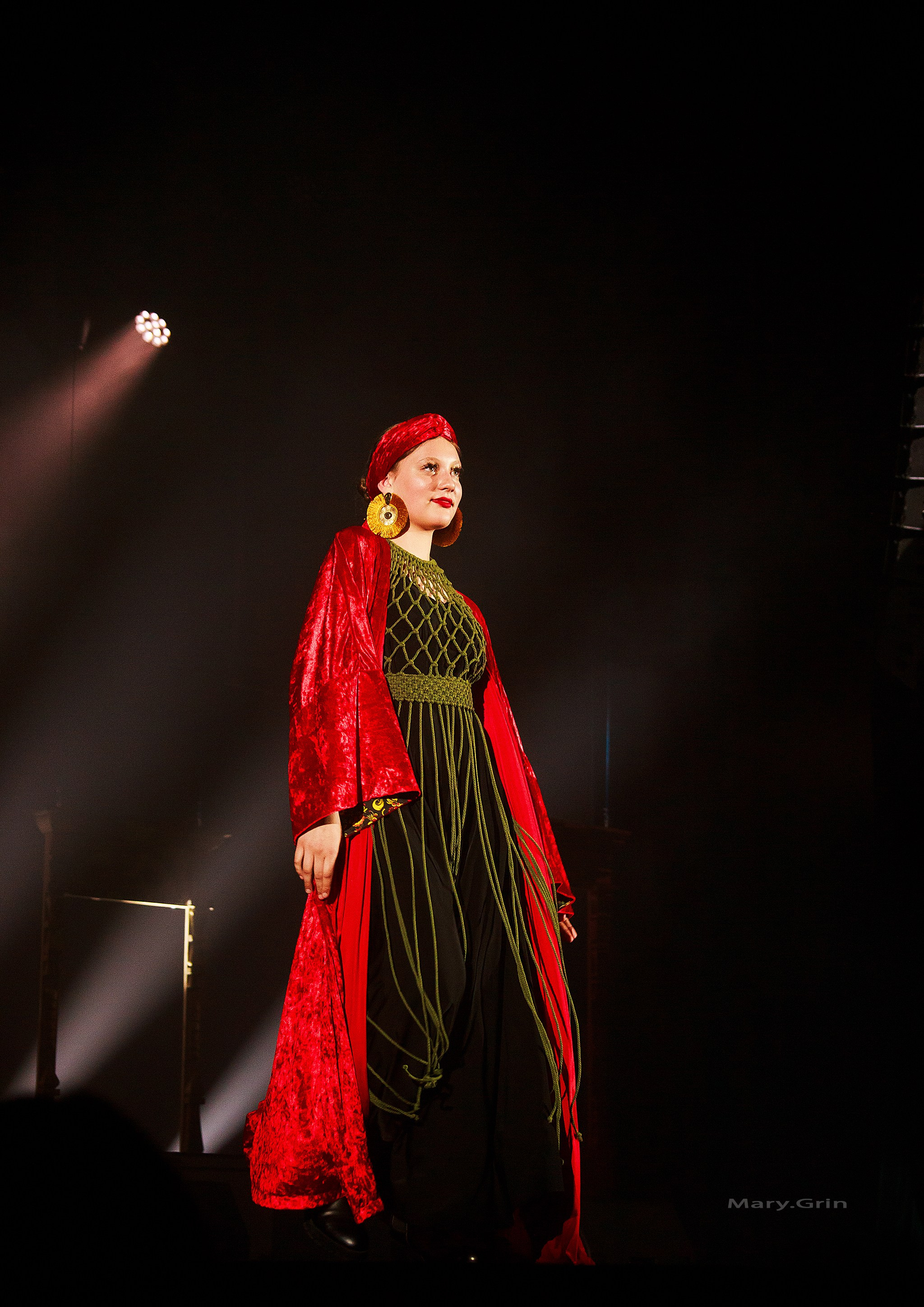 Подиумный спектакль «стиль Надежды» 2025. Детский и семейный фотограф, фотограф мероприятий Нижний Новгород